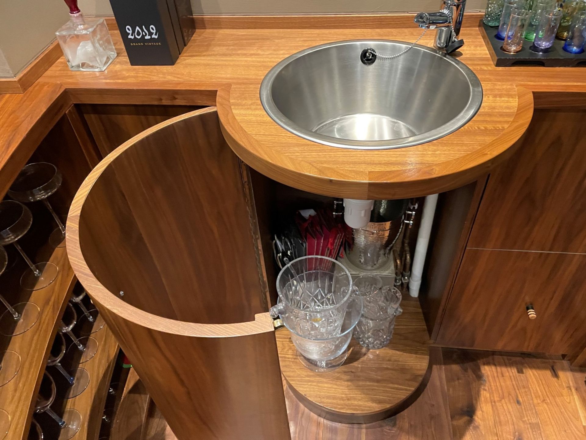 1 x Bespoke Fitted Curved Bar Area In Cherry Wood With A Frosted Glass Counter - NO VAT - Image 19 of 30