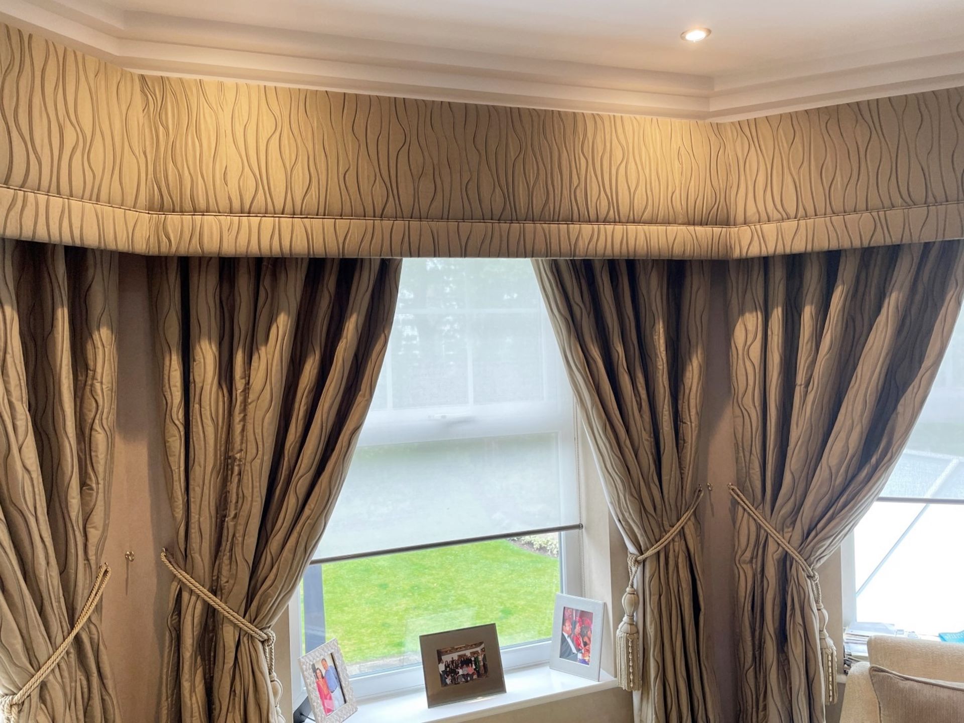 3 x Pairs of Premium Quality Curtains - Each Includes Pelmets, Ties & Blinds - NO VAT - Image 3 of 14