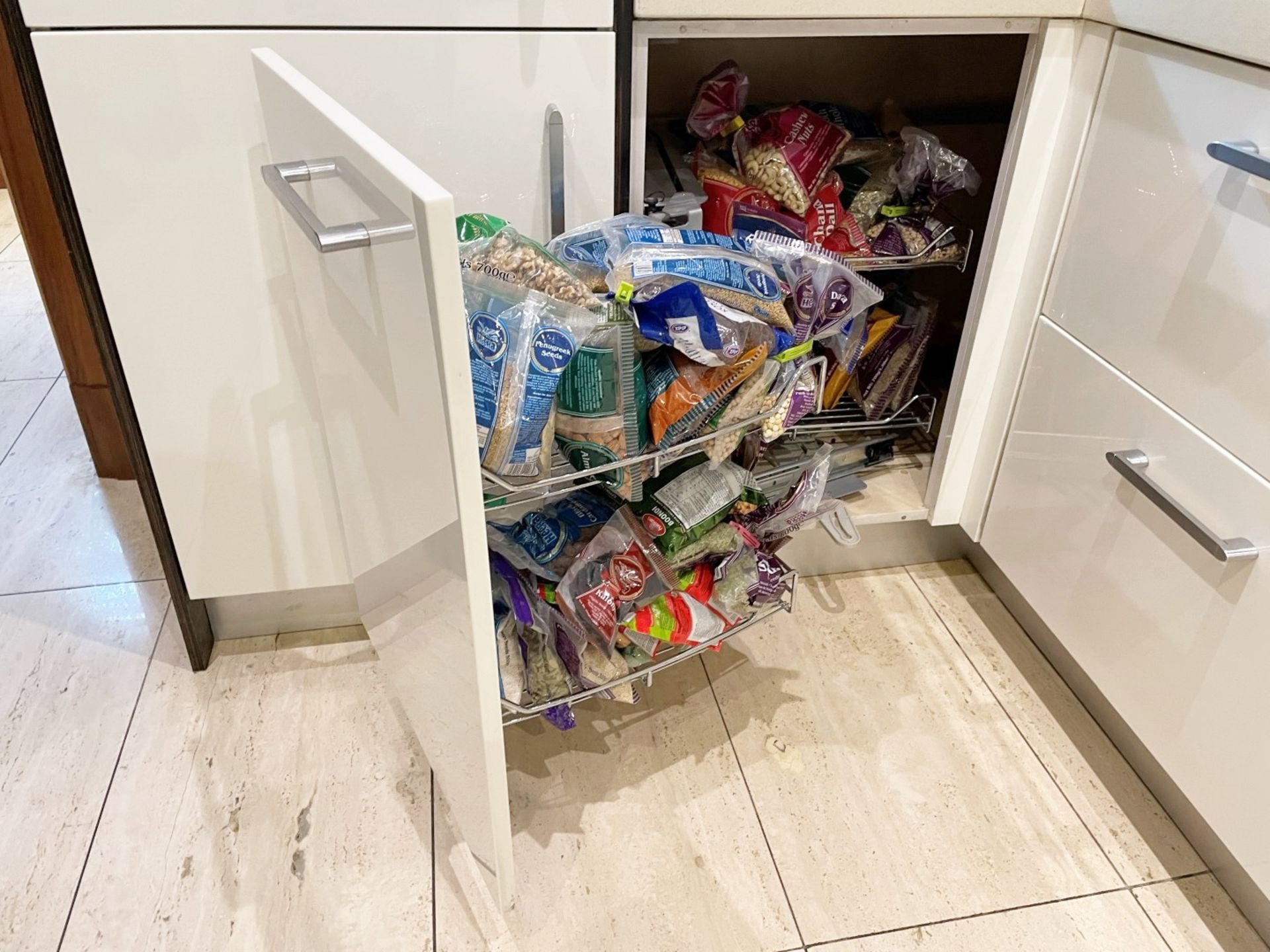 1 x Bespoke Fitted Mowlem & Co Kitchen With Miele and Sub Zero Appliances & Granite Worktops - - Image 14 of 54