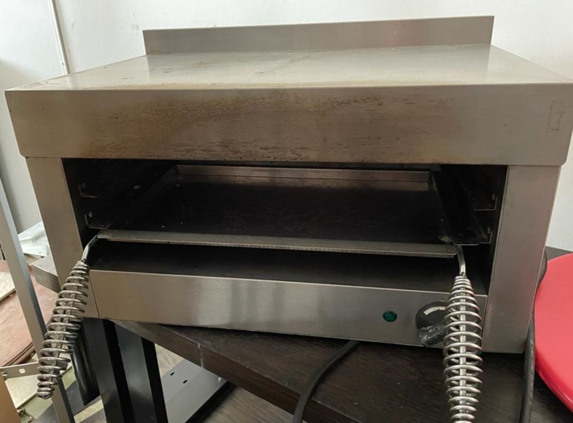 1 x Lincat LGT Salamander Grill With Stainless Steel Finish - 240v Power - CL667 - Location: