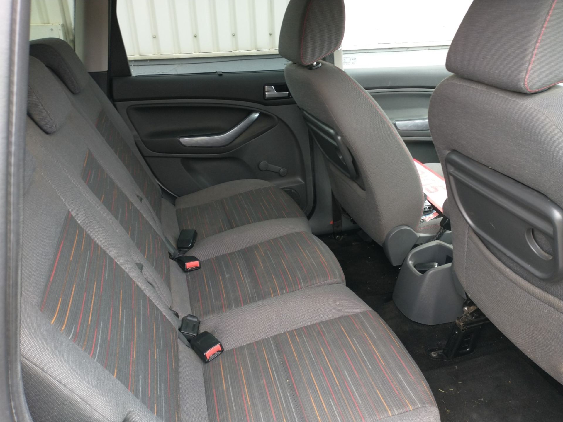 2008 Ford C-Max Zetec MPV 5dr 1.8 Petrol - CL505 - Ref: VVS0025 - NO VAT ON THE HAMMER - Location: C - Image 15 of 17