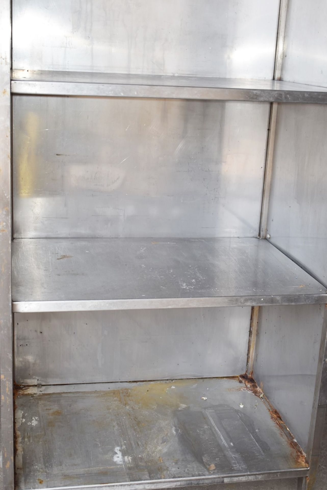 1 x Stainless Steel Commercial Mobile Kitchen Shelf Unit - Three Tier With Closed Side and Back Pane - Image 6 of 7