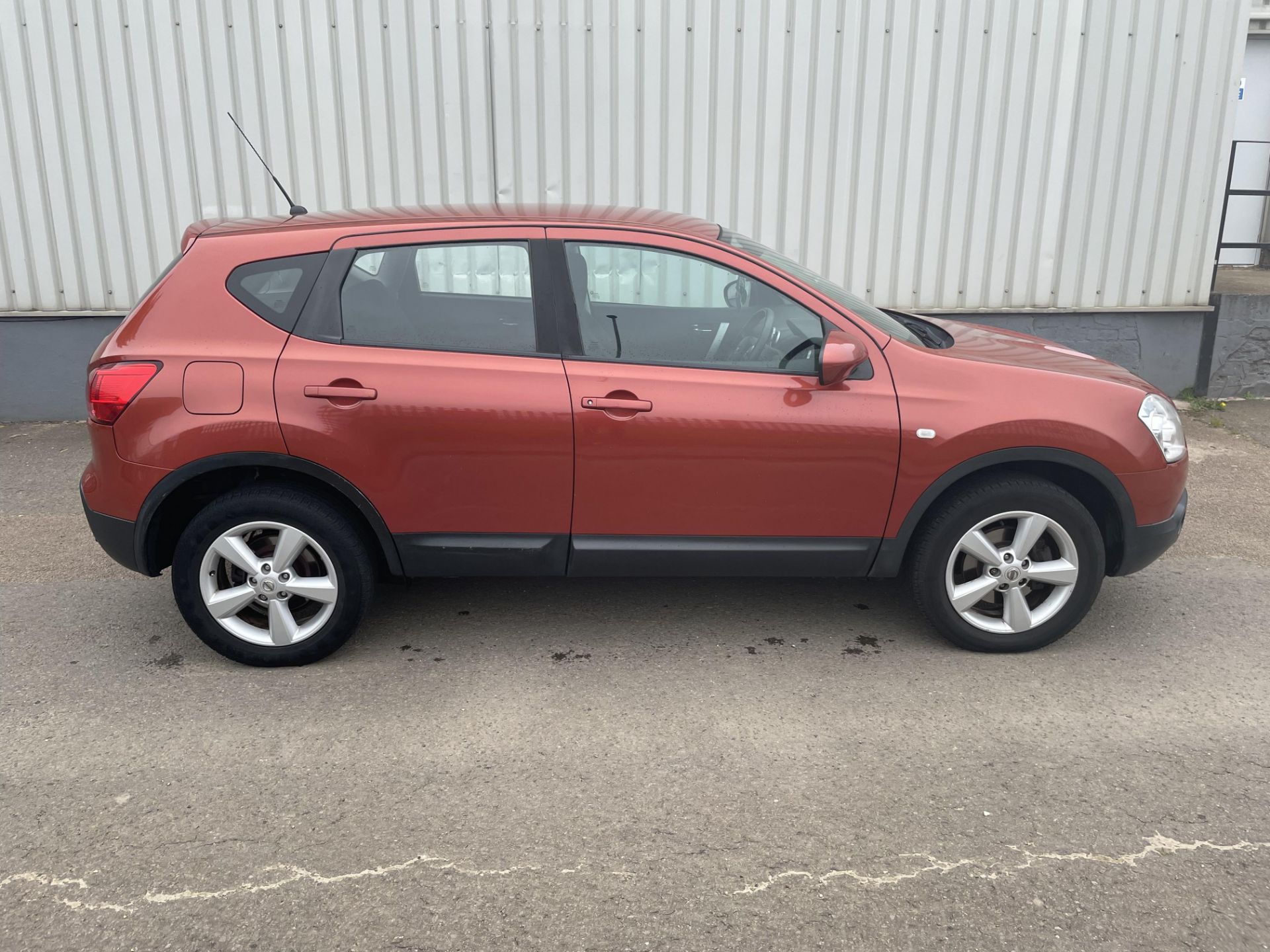 2008 Nissan Qashqai 1.5 DCI Acenta 5 Door MPV - CL505 - Ref: VVS033 - NO VAT ON THE HAMMER - Locatio - Image 5 of 13