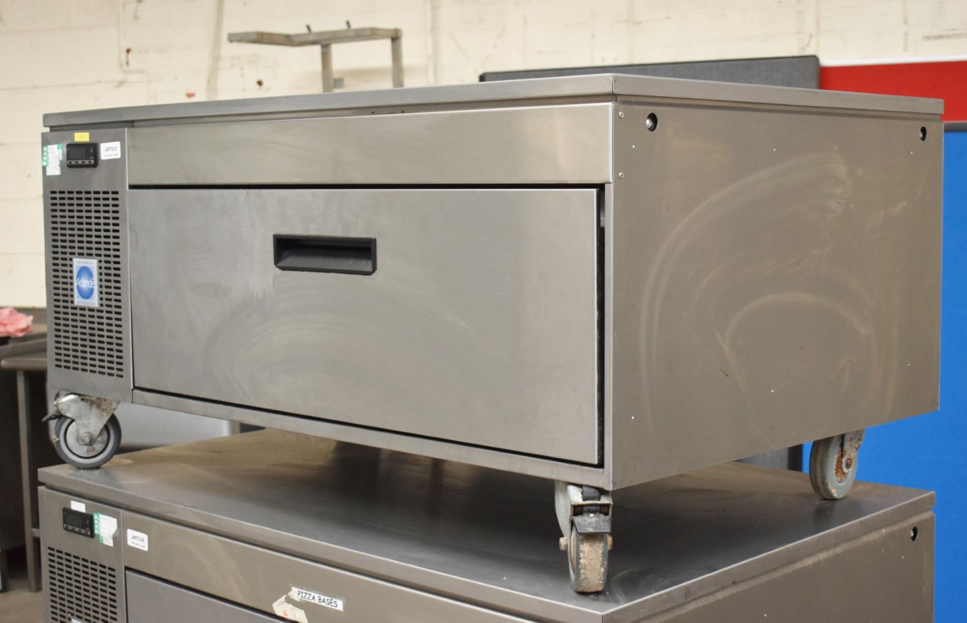 1 x Adande VCS Chef Base Chiller Drawer Unit With Side Engine, Solid Worktop for Appliances and Vari - Image 8 of 9