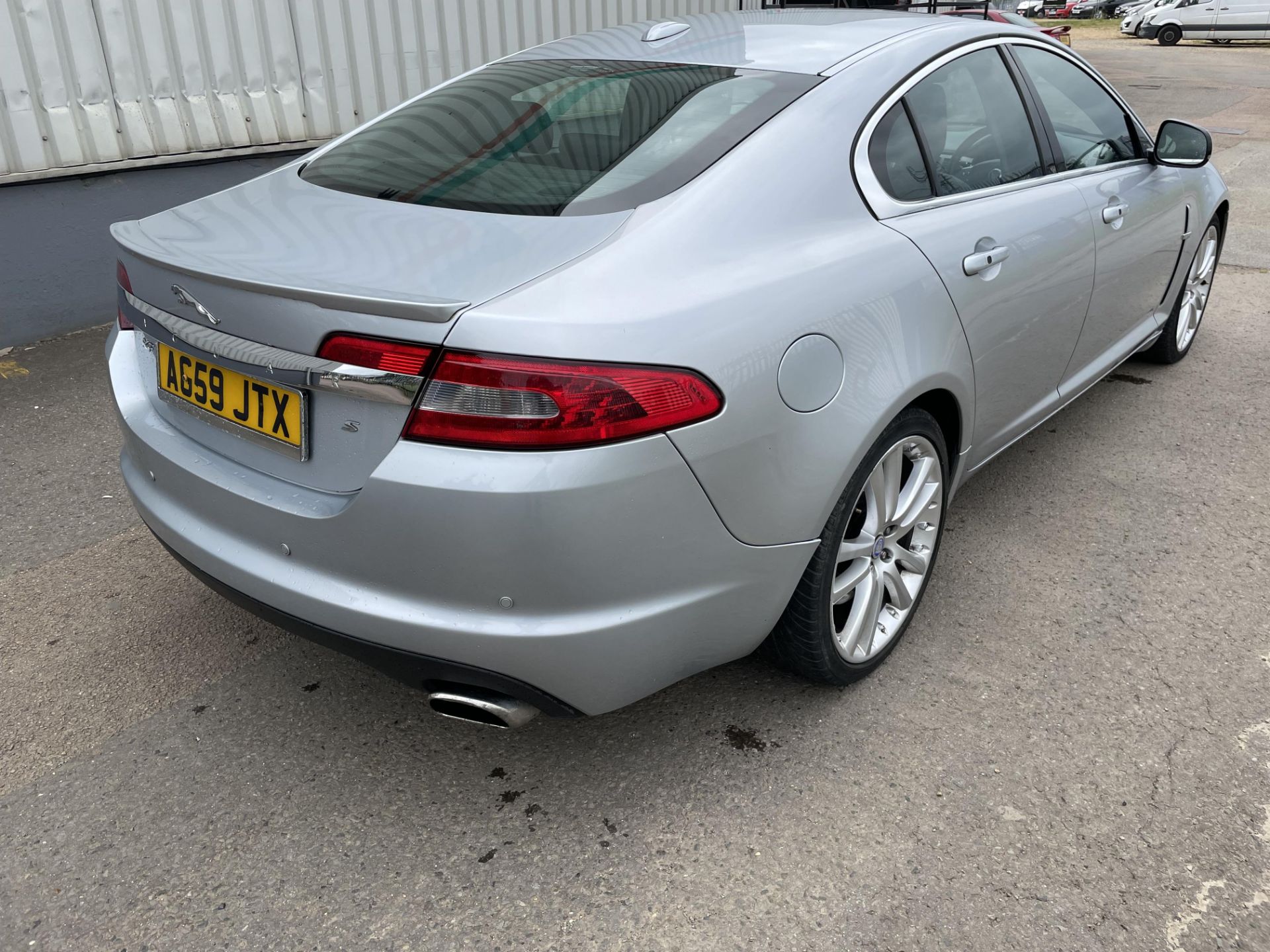 2010 Jaguar XF S Premium Luxury V6 A 5dr Saloon Silver - CL505 - NO VAT ON THE HAMMER - Location: - Image 3 of 12