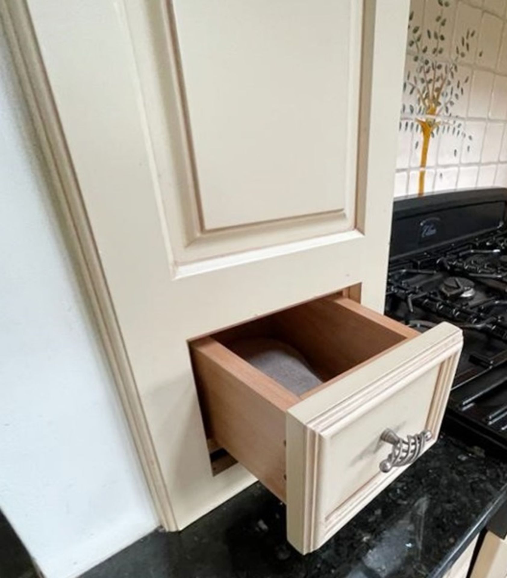 1 x Solid Wood Hand Painted Fitted Kitchen With Contemporary Island and Granite Worktops - NO VAT ON - Image 15 of 83