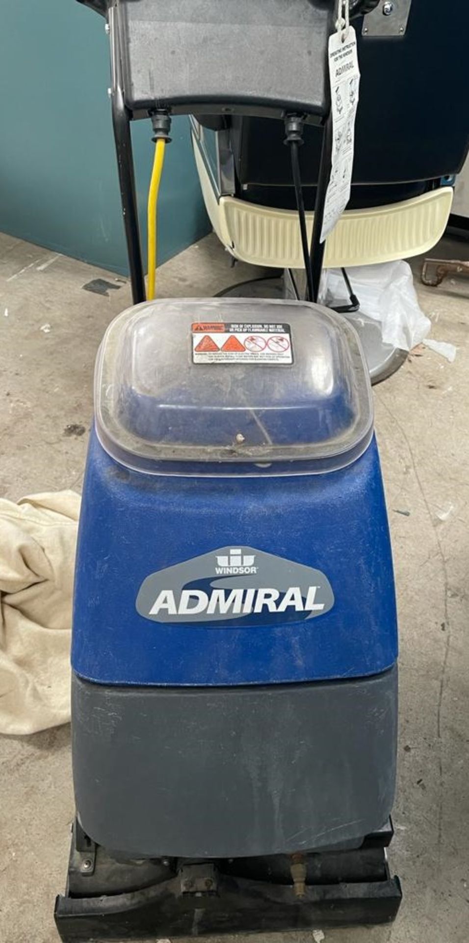 1 x Admiral Floor Cleaner - CL667 - Location: Brighton, Sussex, BN26Collections:This item is to be - Image 2 of 4