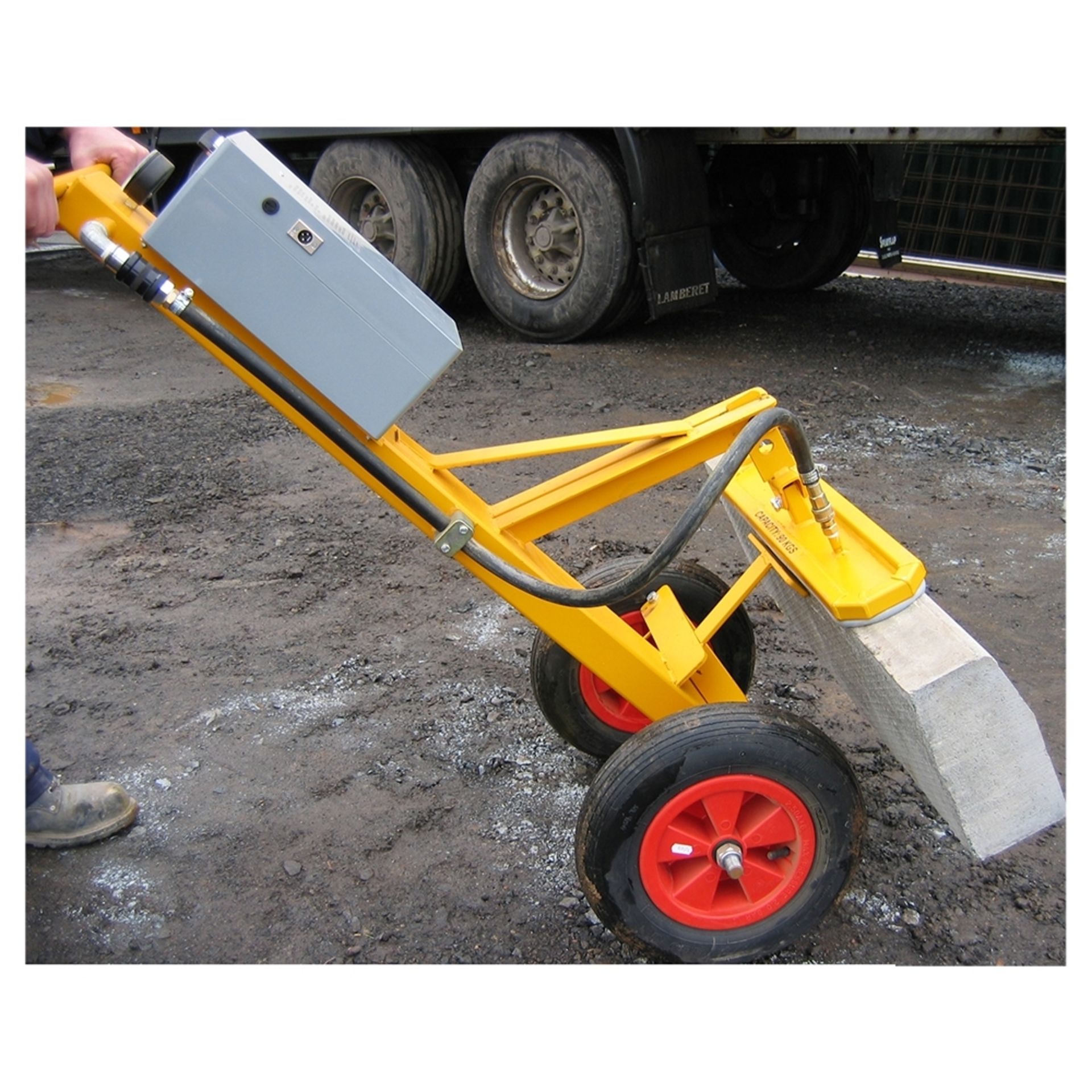 1 x EZ-Lay Vacuum Trolley 150Kg For Kerb and Slab Lifting - In Good Working Order - RRP £3,000 -