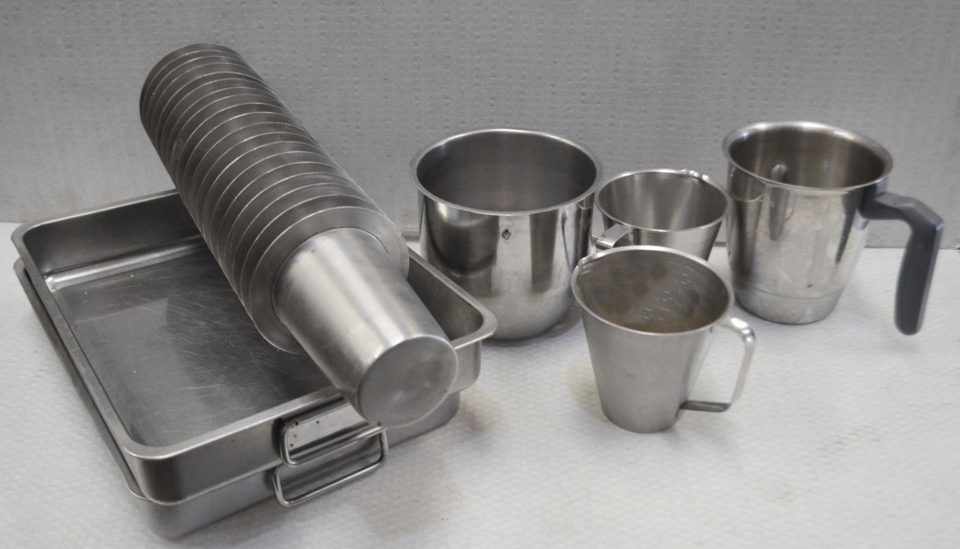 1 x Assorted Collection of Stainless Steel Trays, Jugs, Cups and Mixing Bowls For Commercial - Image 2 of 2