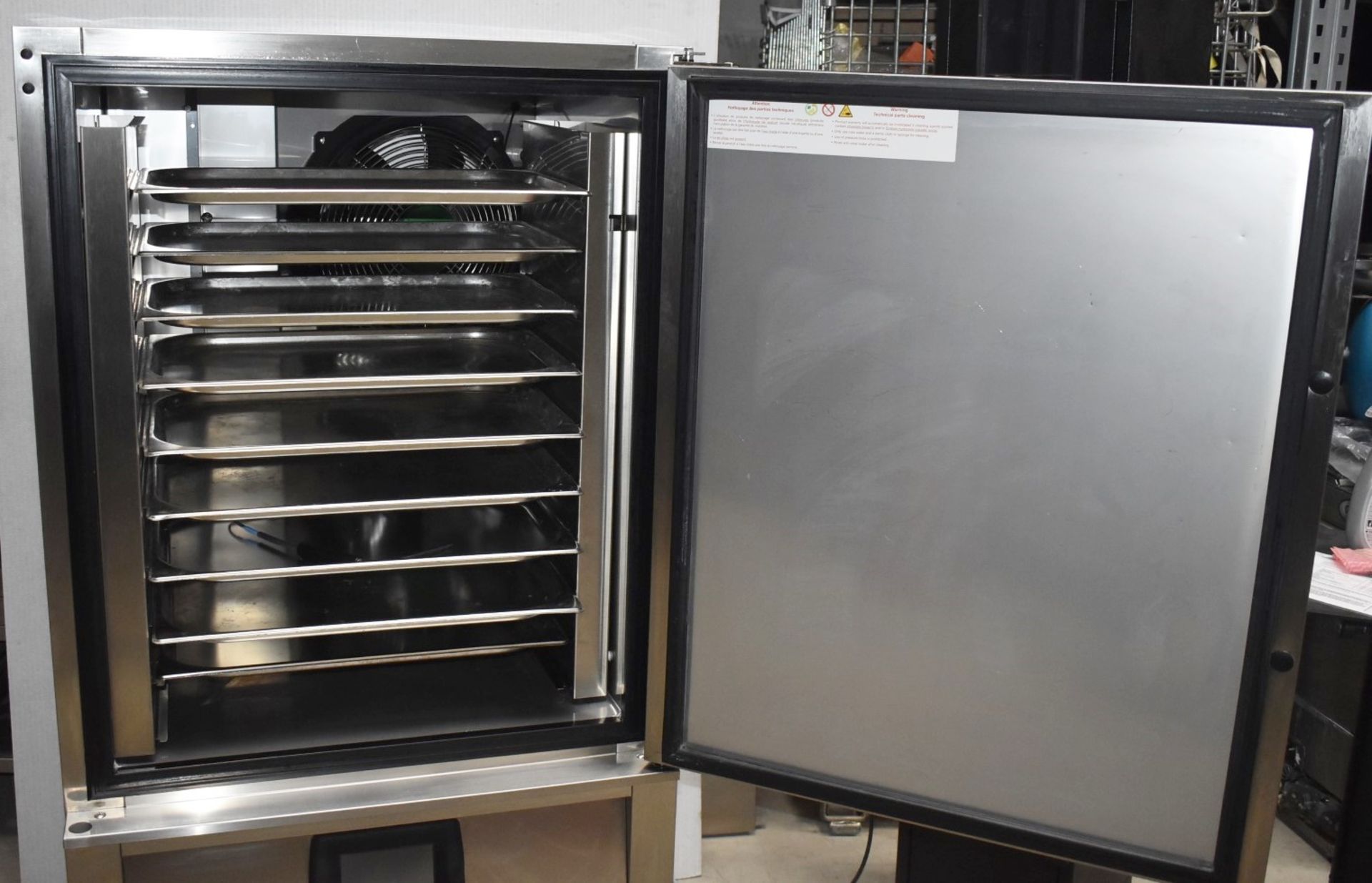 1 x Foster BFT38 Blast Freezer - 2019 Model - Includes Full Set of Internal Trays - RRP £8,322 - - Image 7 of 18