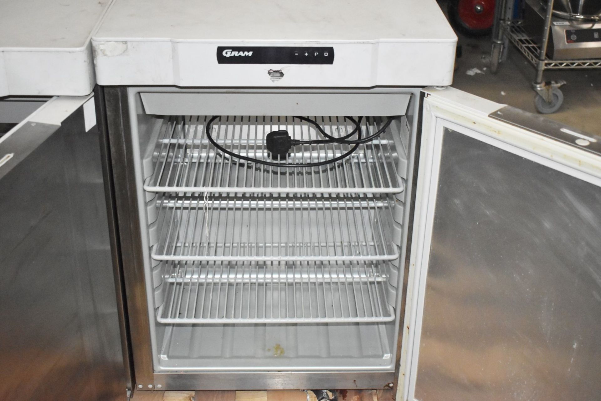 2 x Gram F 210 RG 3N 125 Ltr Undercounter Freezers - Recently Removed From a Restaurant - Image 6 of 8