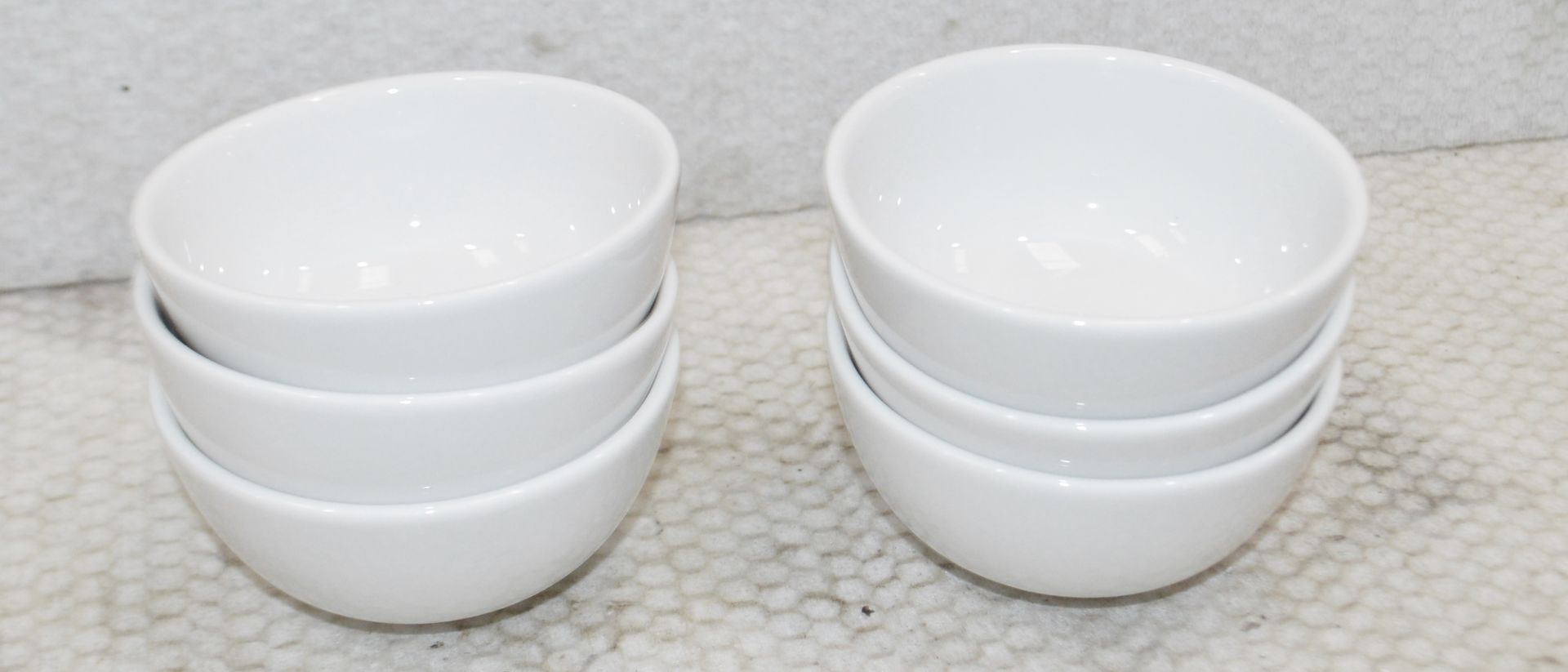 30 x Porcelite 11cm Rice Bowls - Recently Removed From A Commercial Restaurant Environment - CL011 - - Image 2 of 3