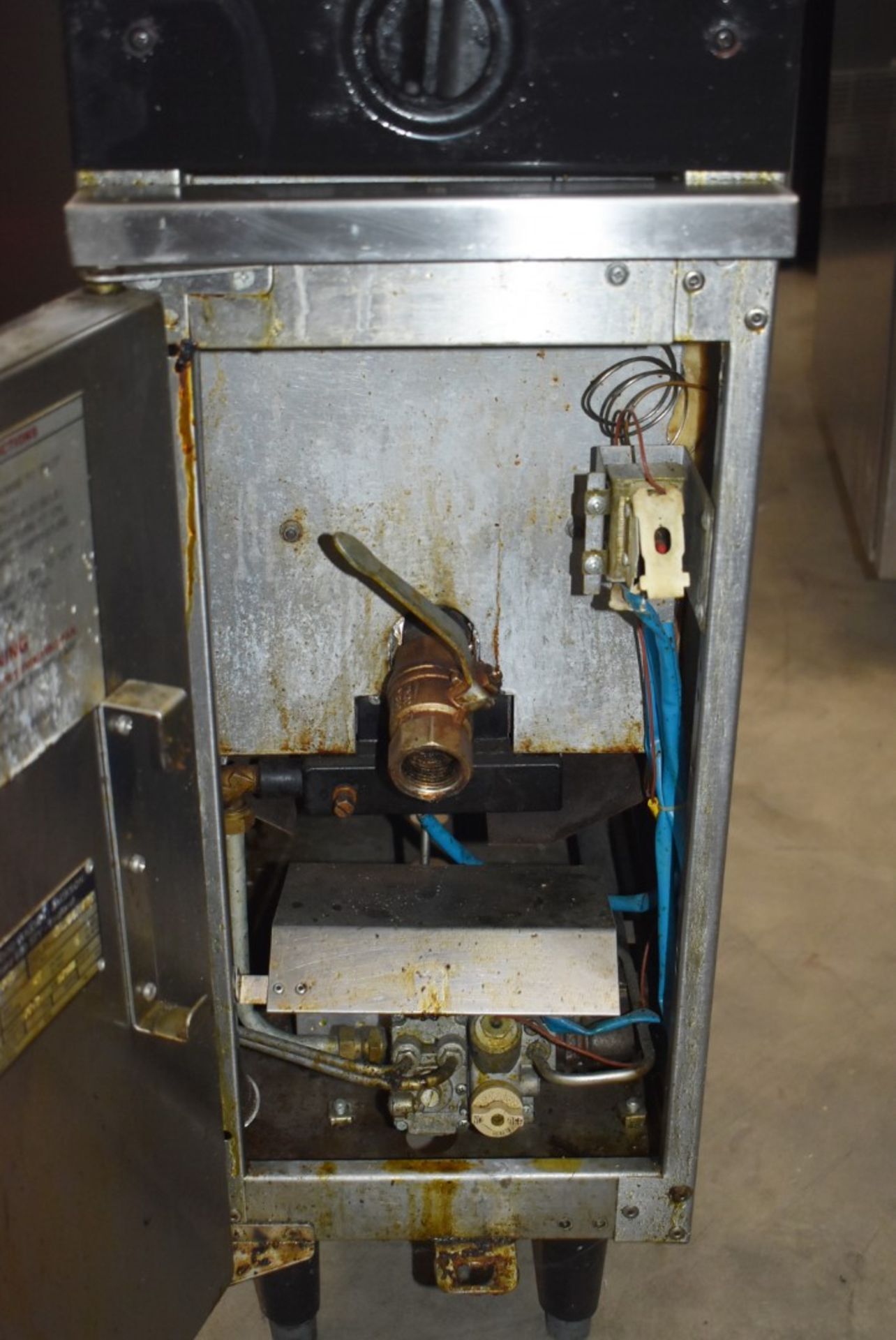 1 x Moorwood Vulcan M Line Plus Single Tank 30cm Gas Fryer - Model 30FD - Recently Removed From a - Image 7 of 12