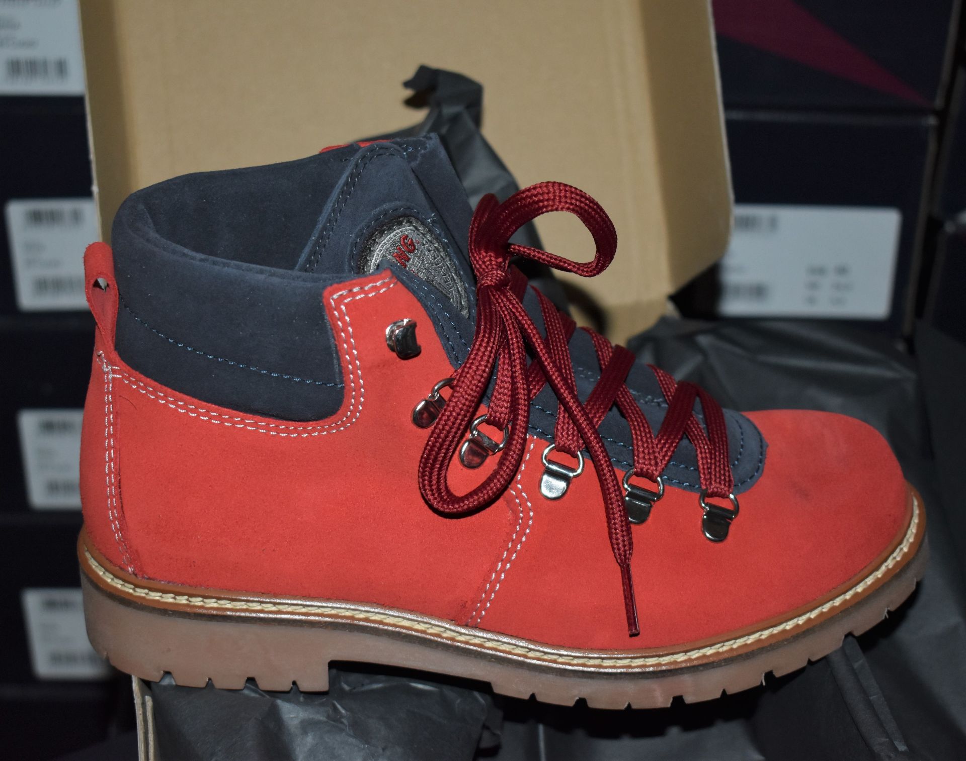 1 x Pair of Designer Olang Merano BTX 815 Rosso Women's Winter Boots - Euro Size 38 - Brand New