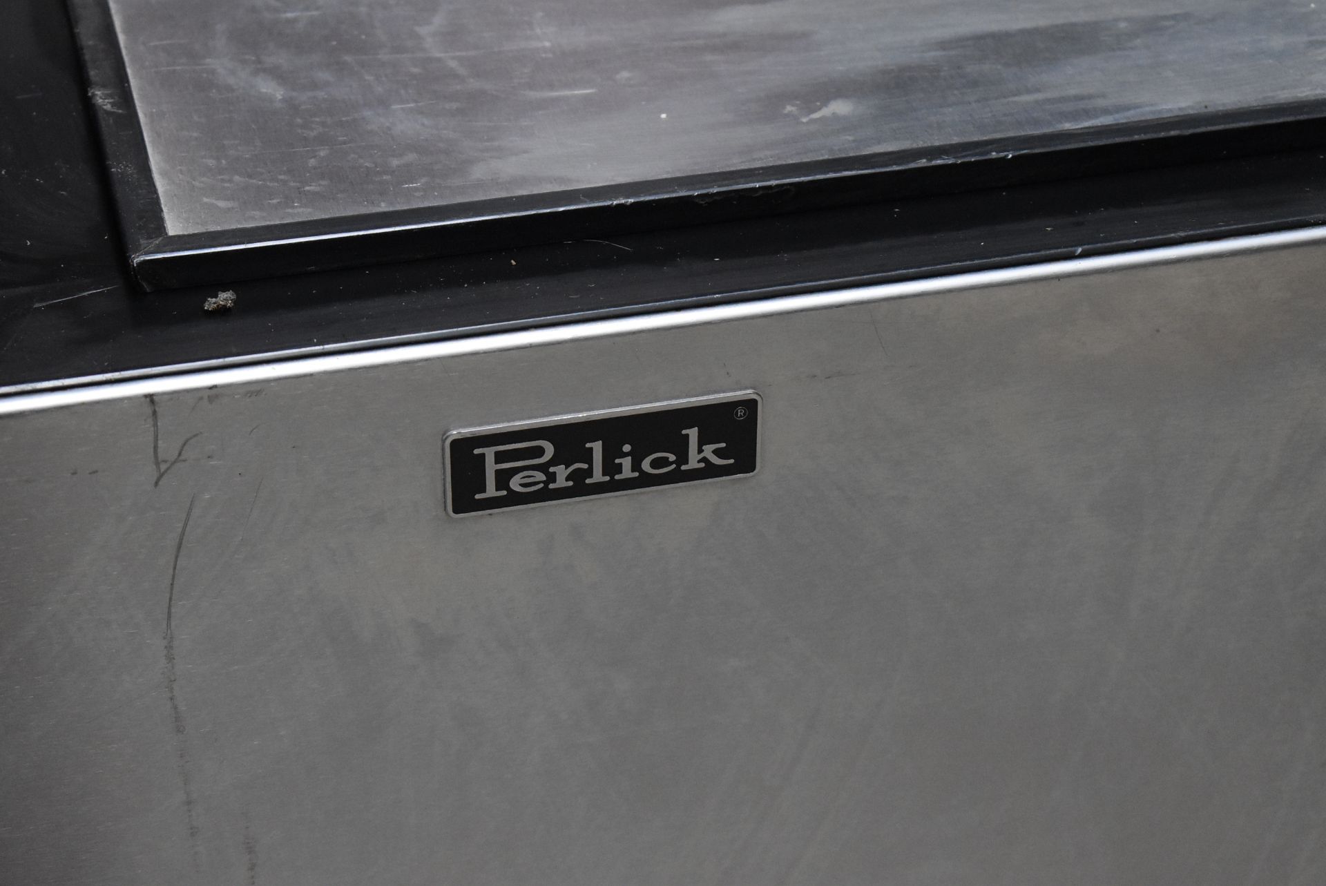 1 x Perlick BC60-230 Stainless Steel Top Loading Bottle Cooler Fridge - Ideal For Soft Drinks and - Image 4 of 7