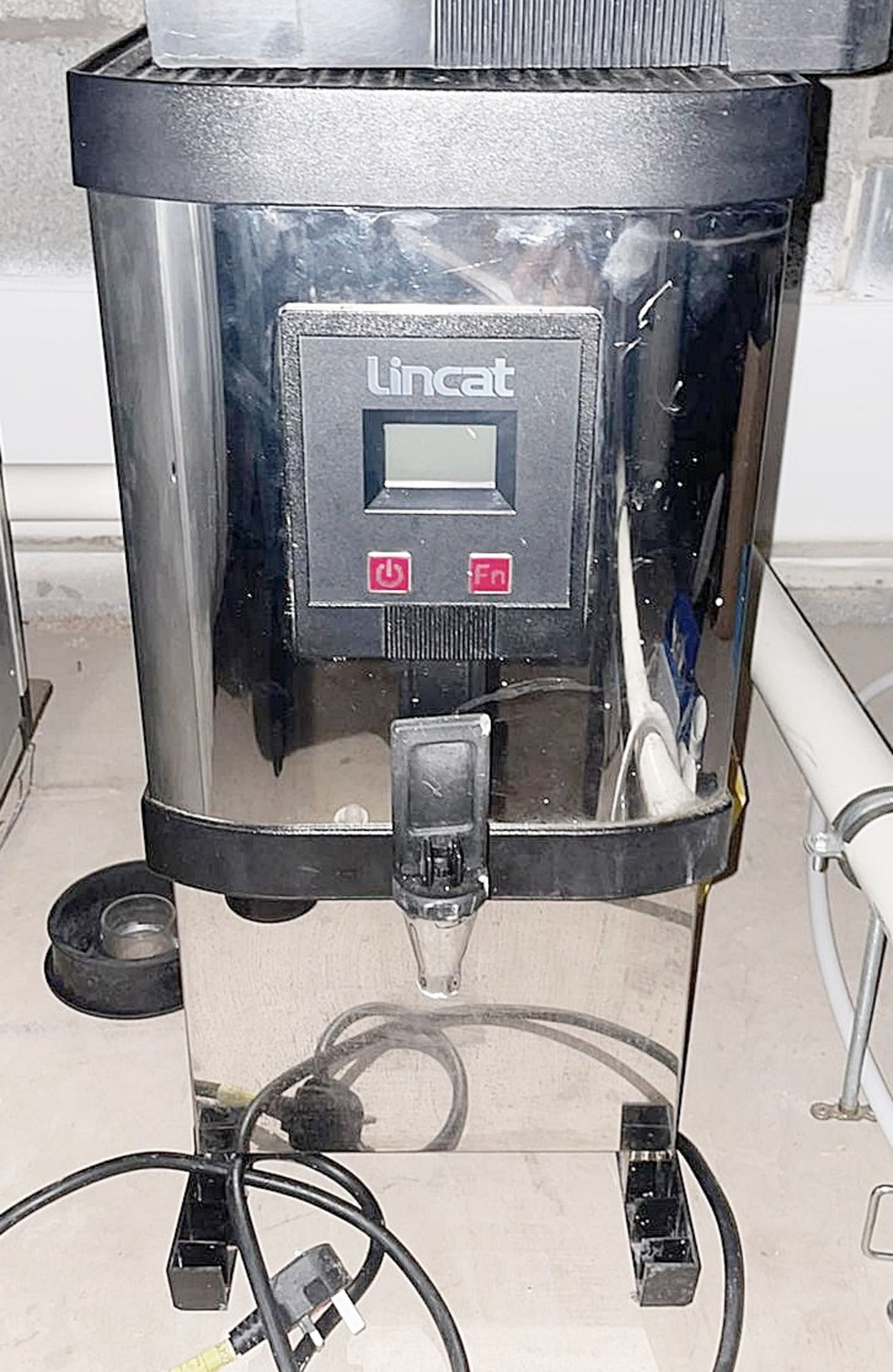 1 x Lincat Automatic Water Boiler - CL674 - Location: Telford, TF3 Collections: This item is to be