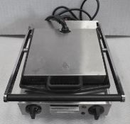 1 x Lincat Electric Contact Panini Grill For Commercial Catering Kitchens - Recently Removed From