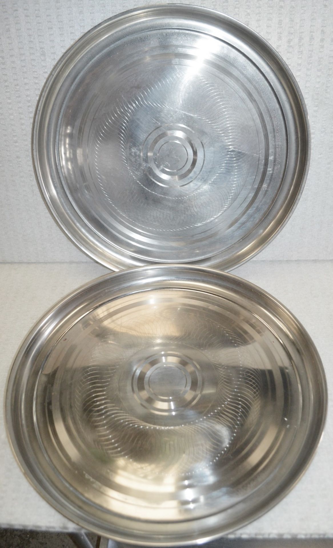 3 x Large Silver Stainless Steel Silver Serving Trays - Dimensions: L45 x W45 cm - Recently - Image 3 of 3