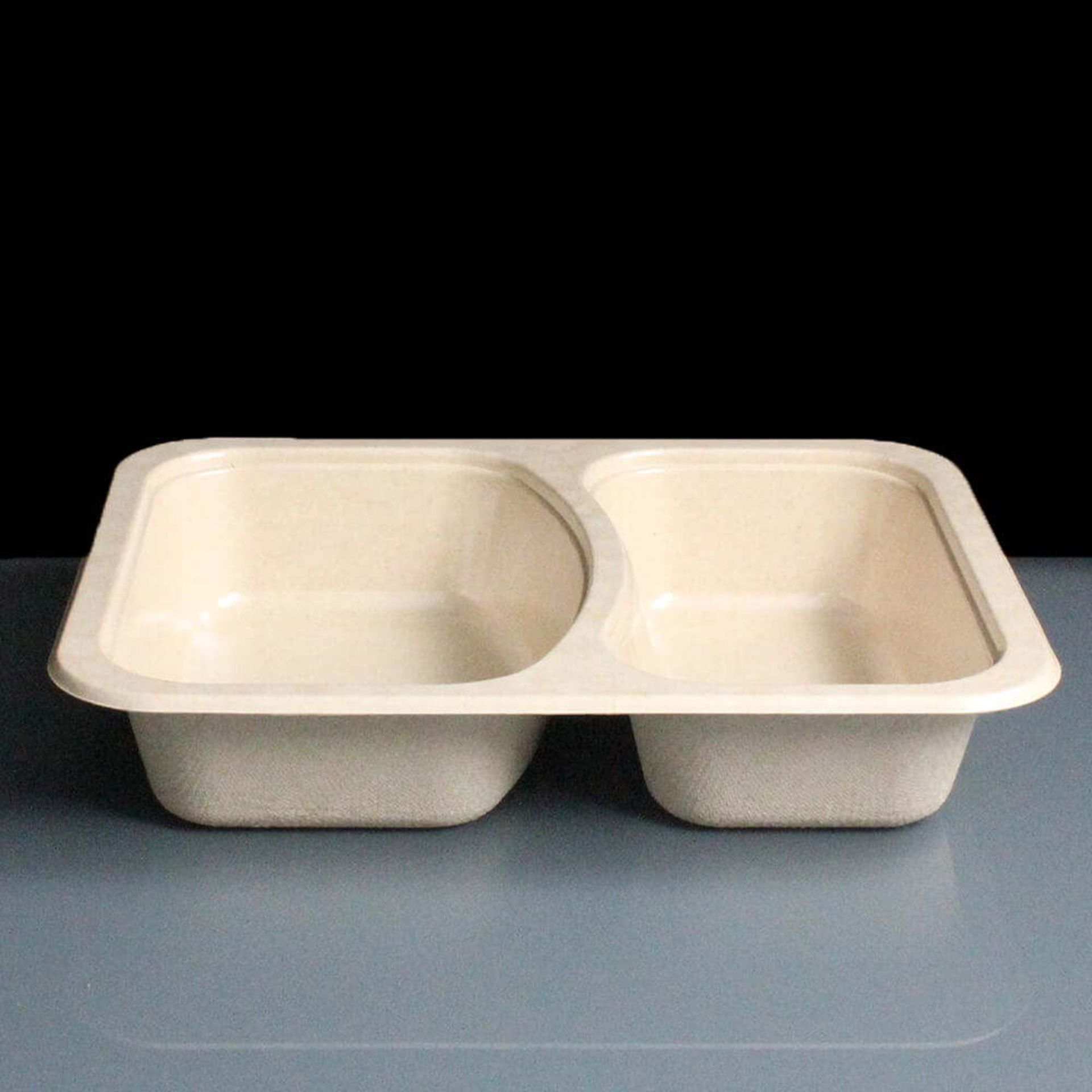 320 x Two Compartment Food Trays - Paper Based With 95% Less Plastic - Can Be Used in Freezers and - Image 6 of 8
