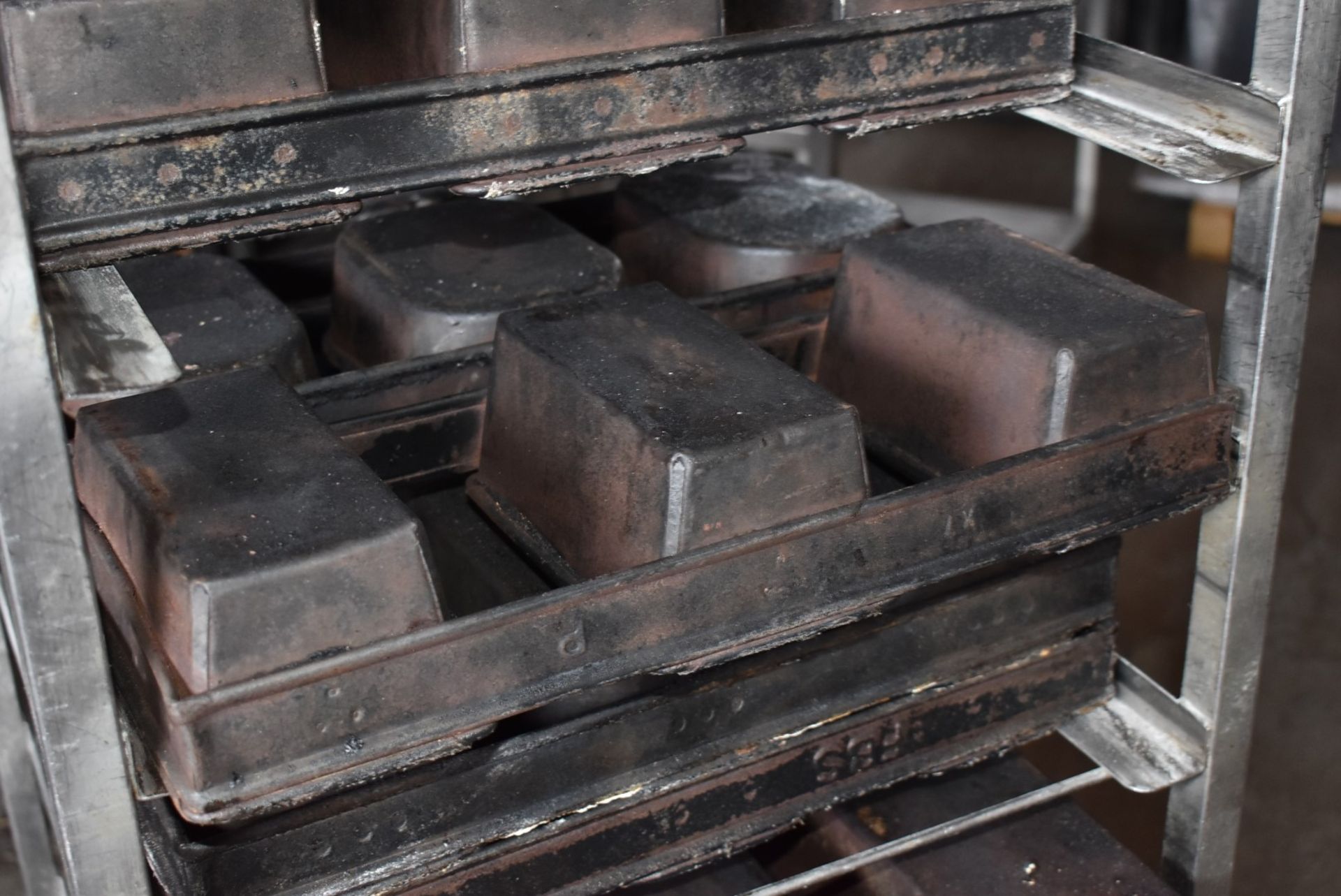 1 x Bakers Tray Rack With Various Pie Baking Trays - Stainless Steel With Castors - Recently Removed - Image 4 of 6