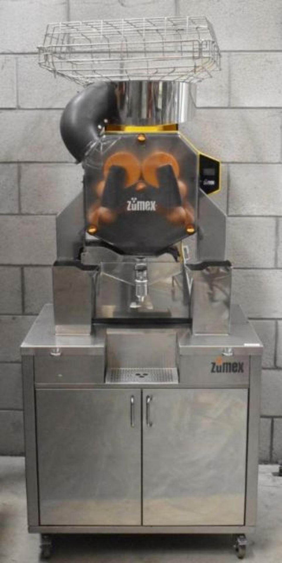 1 x Zumex Speed S +Plus Self-Service Podium Commercial Citrus Juicer - Manufactured in 2018 - Ideal - Image 13 of 14
