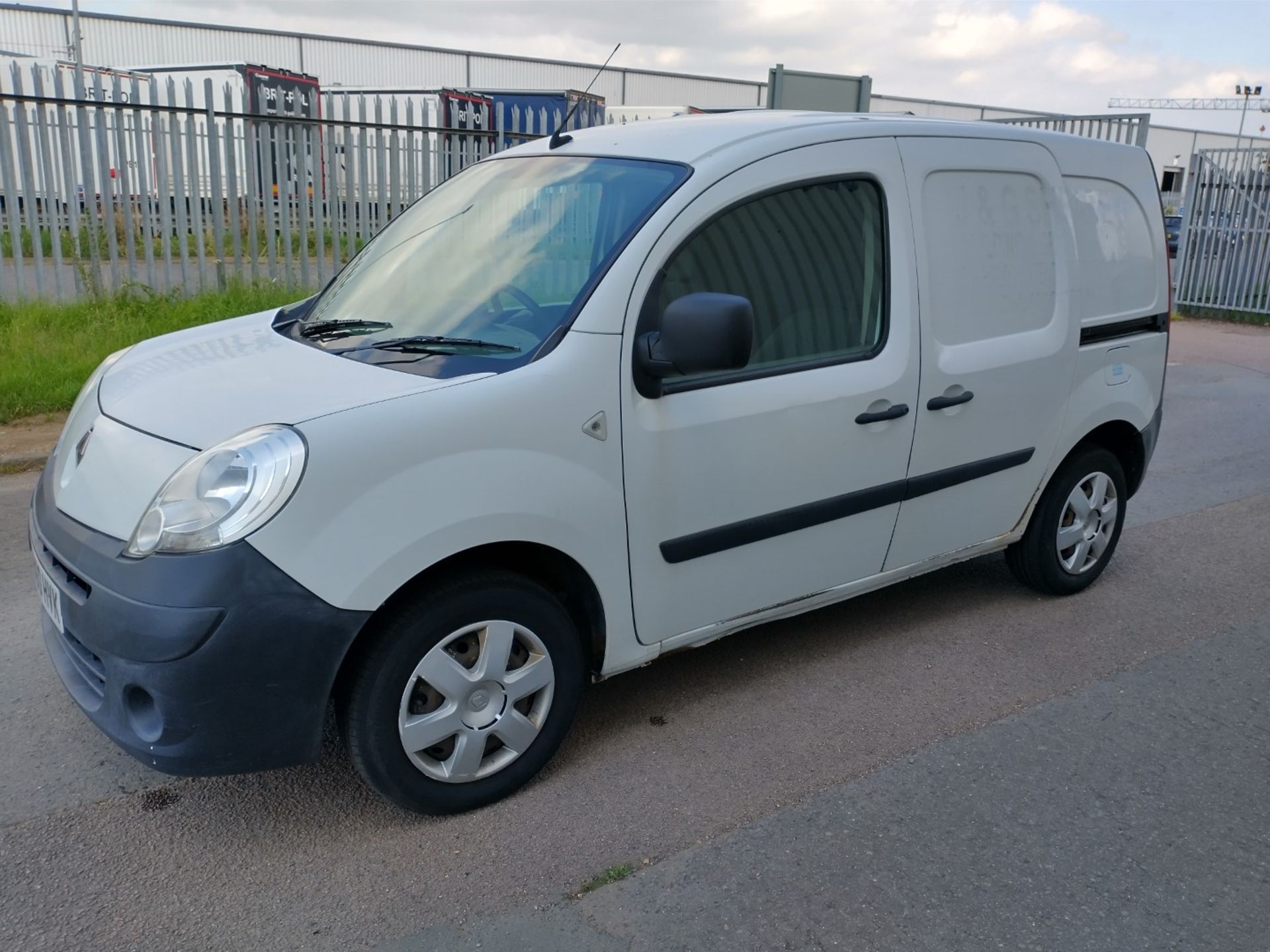 2010 Renault Kangoo ML20 Plus Dci 70 Panel Van 5 seats - CL505 - Ref: VVS0007 - NO VAT ON THE HAMMER - Image 2 of 20