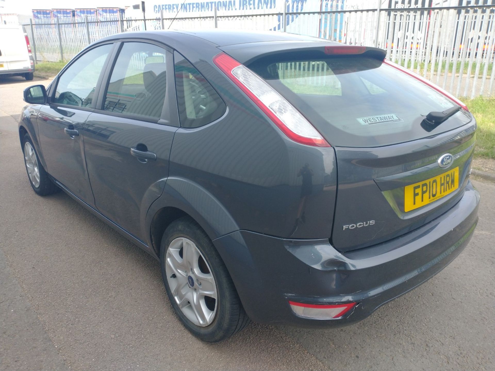 2010 Ford Focus style 100 5dr Hatchback 1.6 Petrol - CL505 - Ref: VVS043 - Location: Corby, - Image 6 of 16