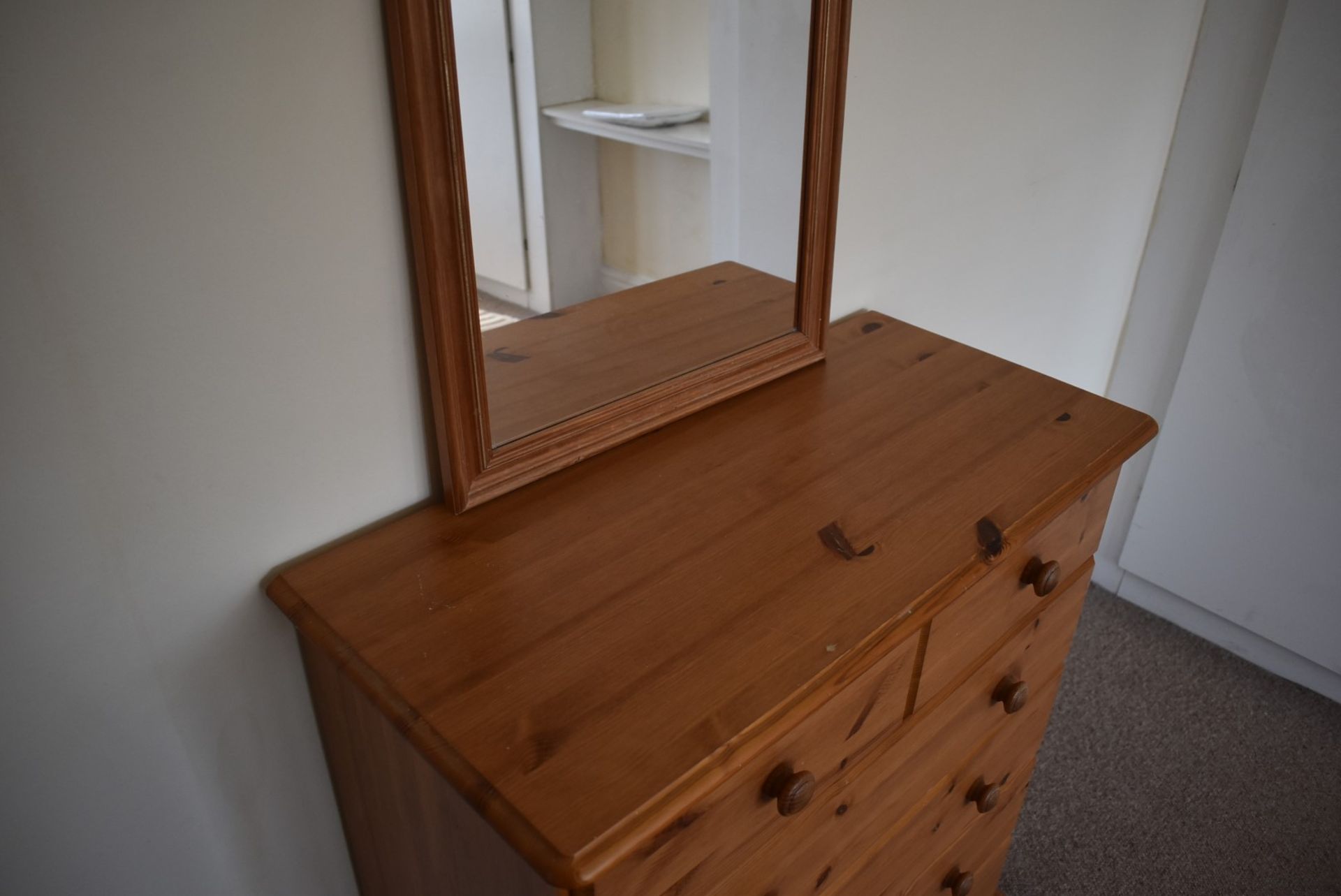 1 x Pine Chest of Bedroom Drawers With Matching Mirror -  No VAT On The Hammer - CL999 - Location: - Image 3 of 3