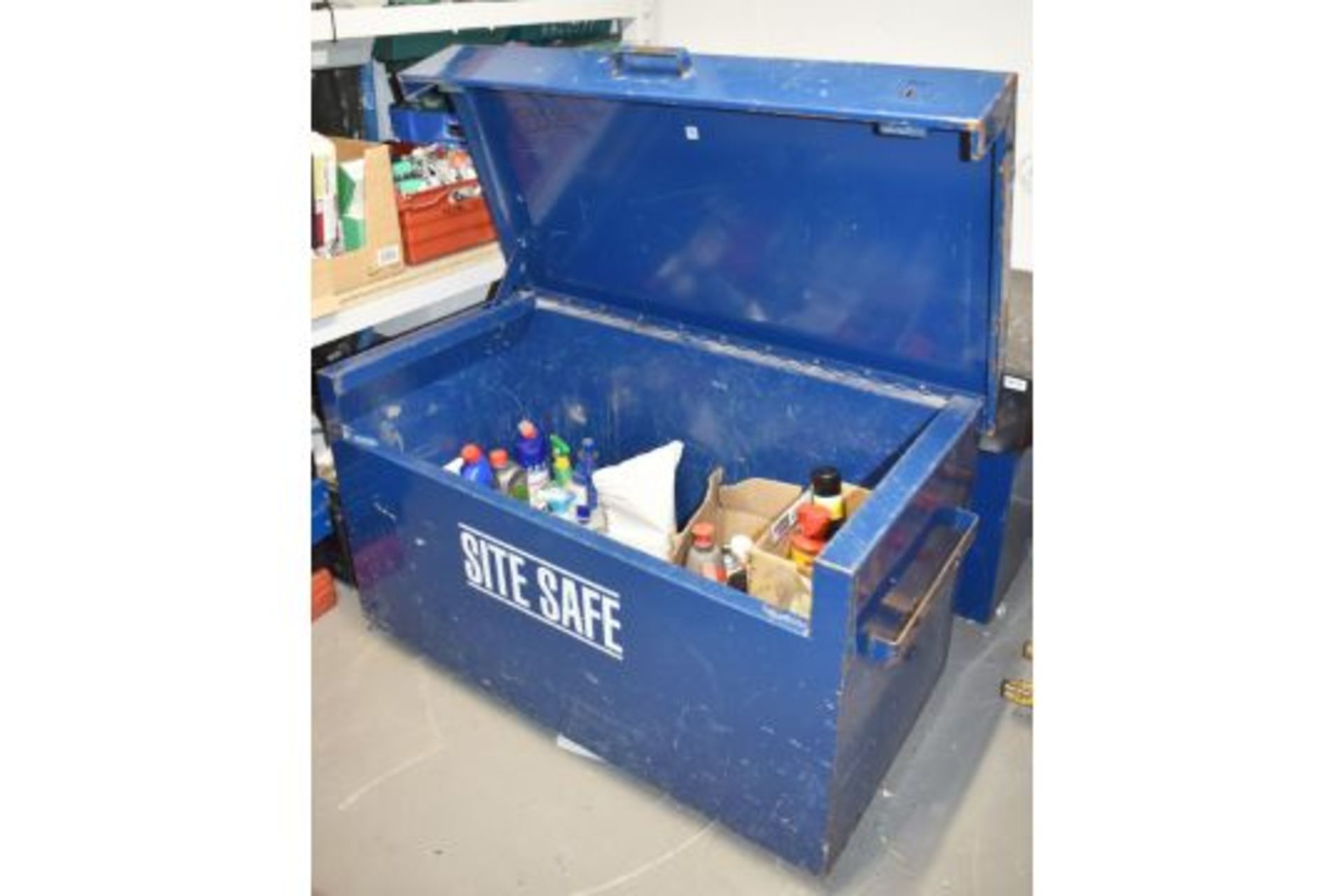 1 x Site Safe Tool Storage Chest - Ideal For Use on Worksites and Vans To Help Protect Your