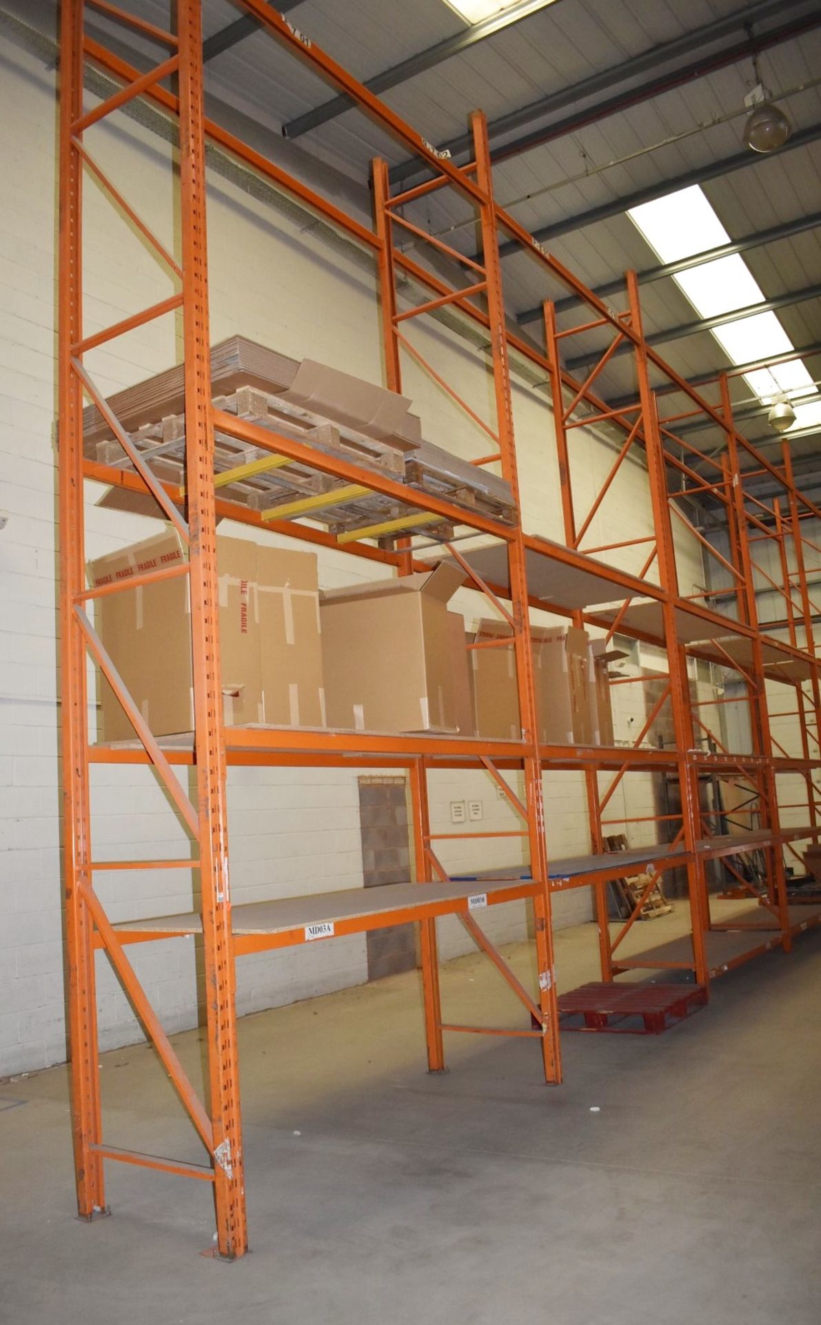5 x Bays of RediRack Warehouse Pallet Racking - Lot Includes 6 x Uprights and 38 x Crossbeams - - Image 4 of 4