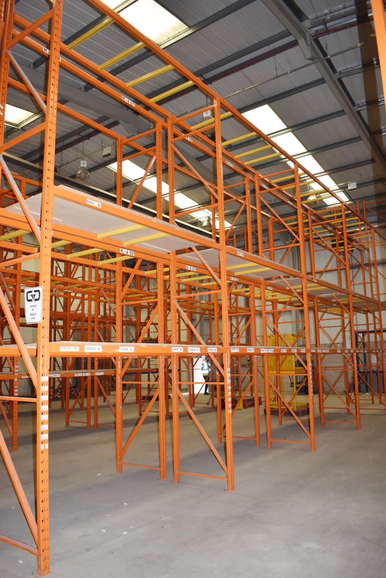 5 x Bays of RediRack Warehouse Pallet Racking - Lot Includes 6 x Uprights and 30 x Crossbeams -