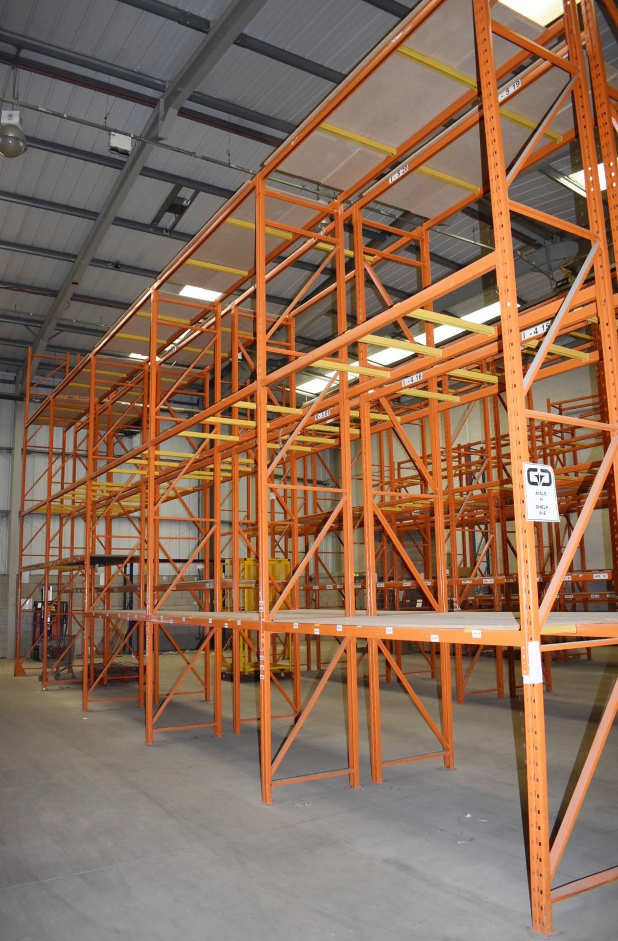 5 x Bays of RediRack Warehouse Pallet Racking - Lot Includes 6 x Uprights and 30 x Crossbeams -