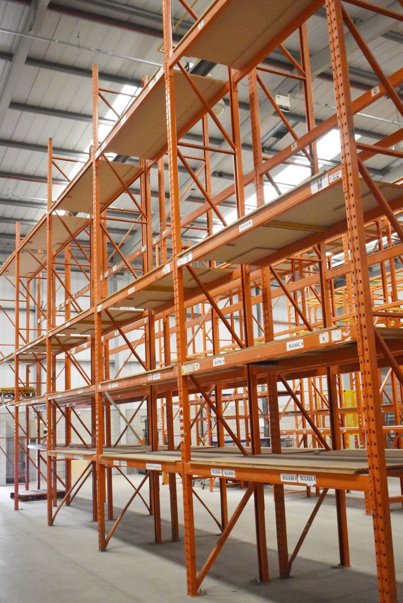 5 x Bays of RediRack Warehouse Pallet Racking - Lot Includes 6 x Uprights and 36 x Crossbeams -