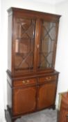 1 x Mahogany Dresser With Display Cabinets - No VAT On The Hammer - CL999 - Location: Manchester,