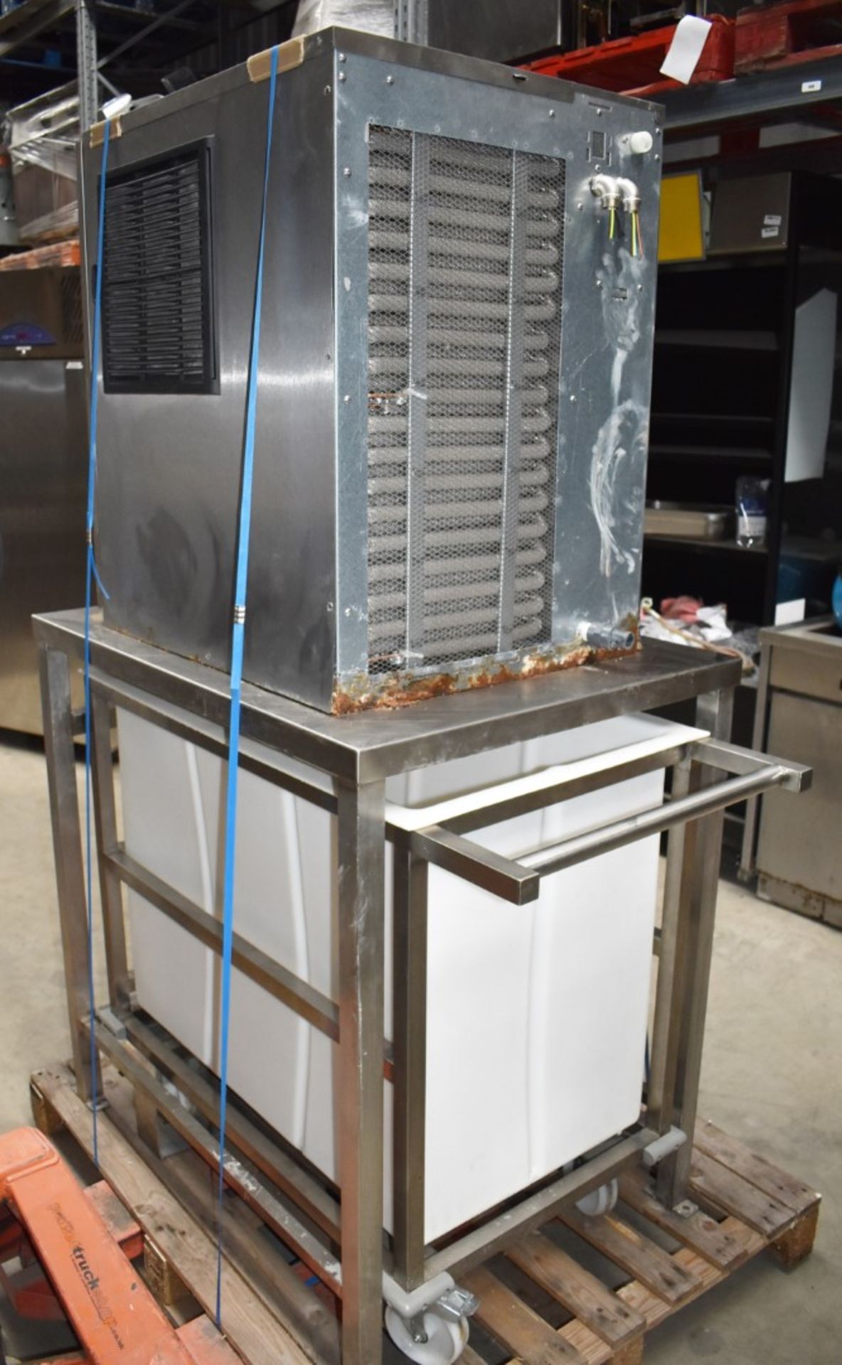 1 x Hoshizaki FM-480AKE Modular Ice Flaker With Transport Ice Bin - 480kg/24hr - 240v - Recently - Image 6 of 17