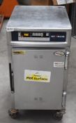 1 x Alto-Shaam Cook and Hold Oven - Capacity: 5 x GN 1/1 - Model: 500-TH-III - Power: 240v UK Plug -