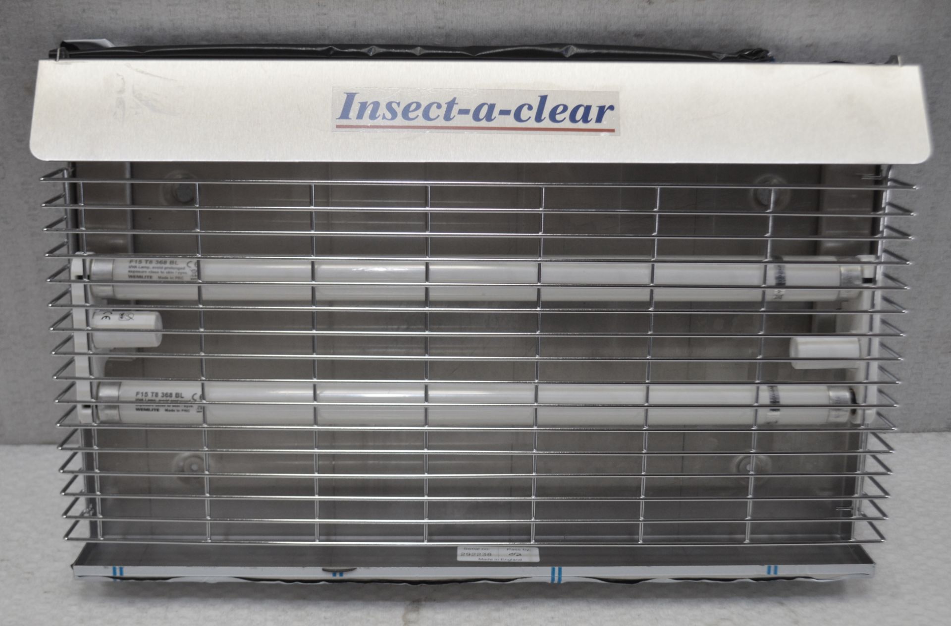 1 x Insect a Clear Insect Fly Killer – Fitted with Two 15 Watt Bulbs - Suitable for Wall Mounting or - Image 2 of 2