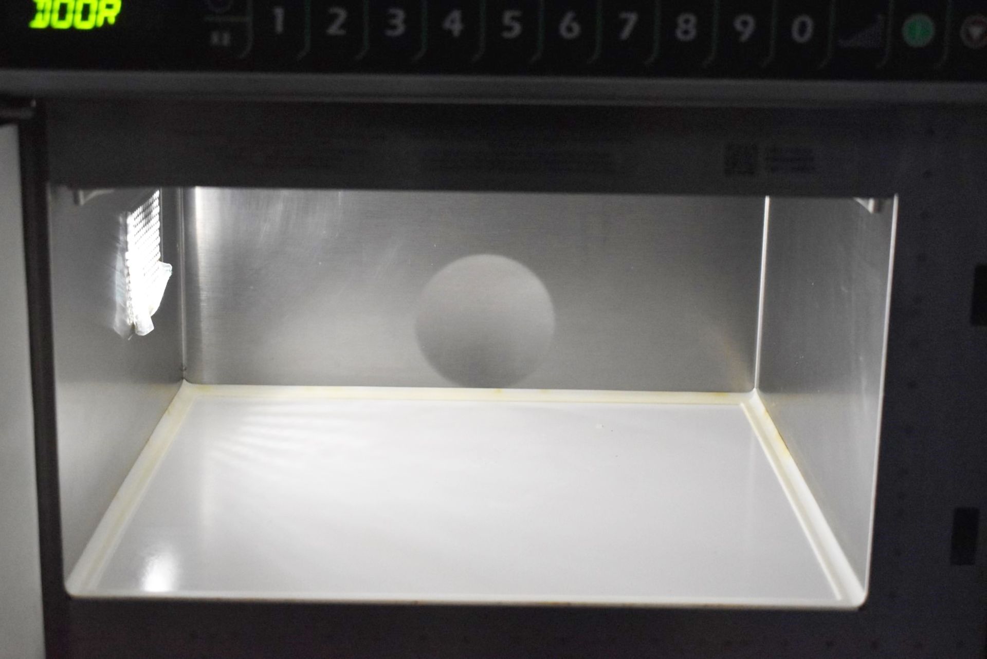 1 x Menumaster Commercial Microwave Oven - Model DEC14E2U - 1.4kW, 13A, 17Ltr - Recently Removed - Image 6 of 14