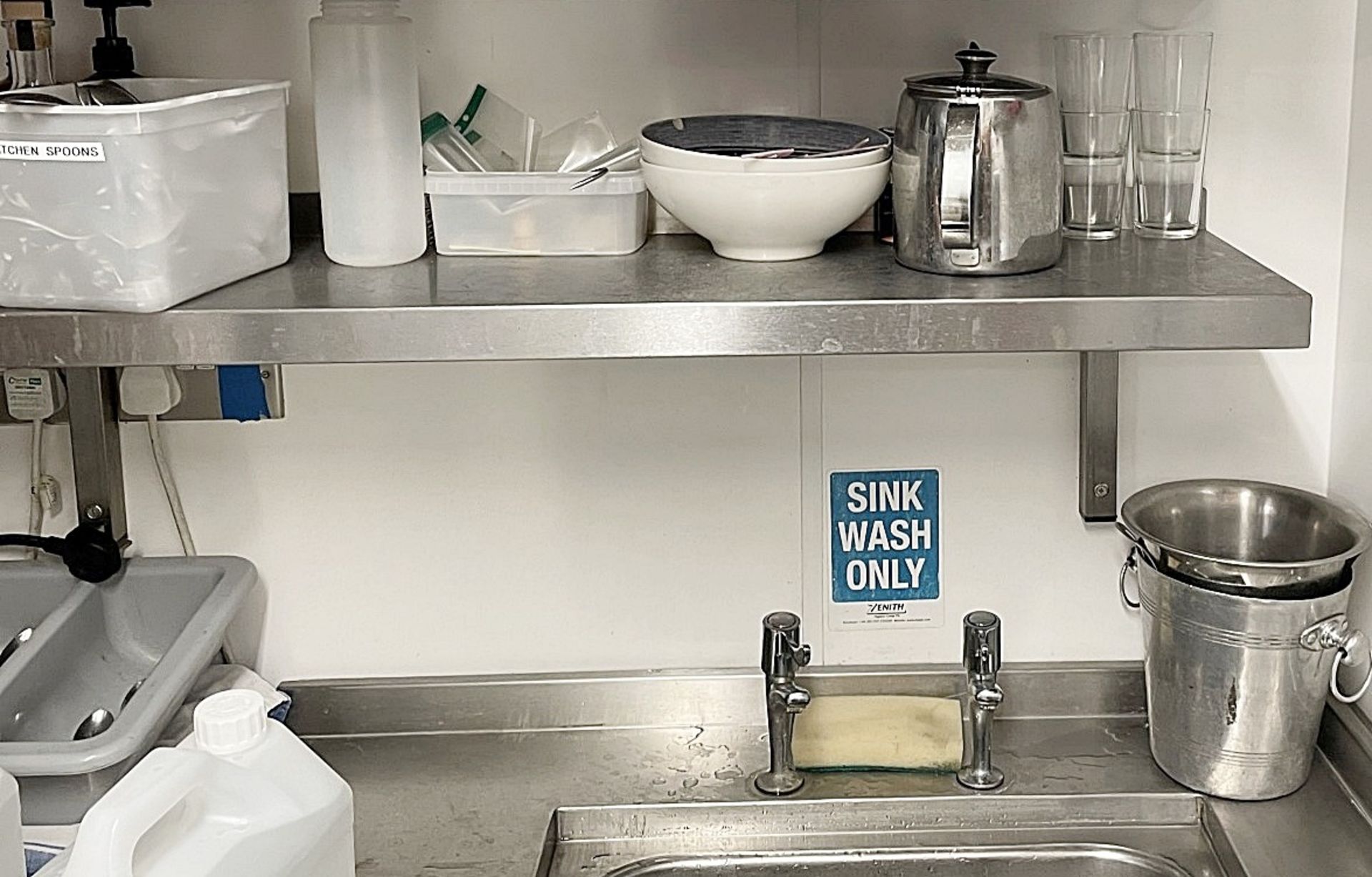 1 x Commercial Stainless Steel Sink Unit With Under-shelf And Wall Shelf Mounted Above - Image 4 of 4