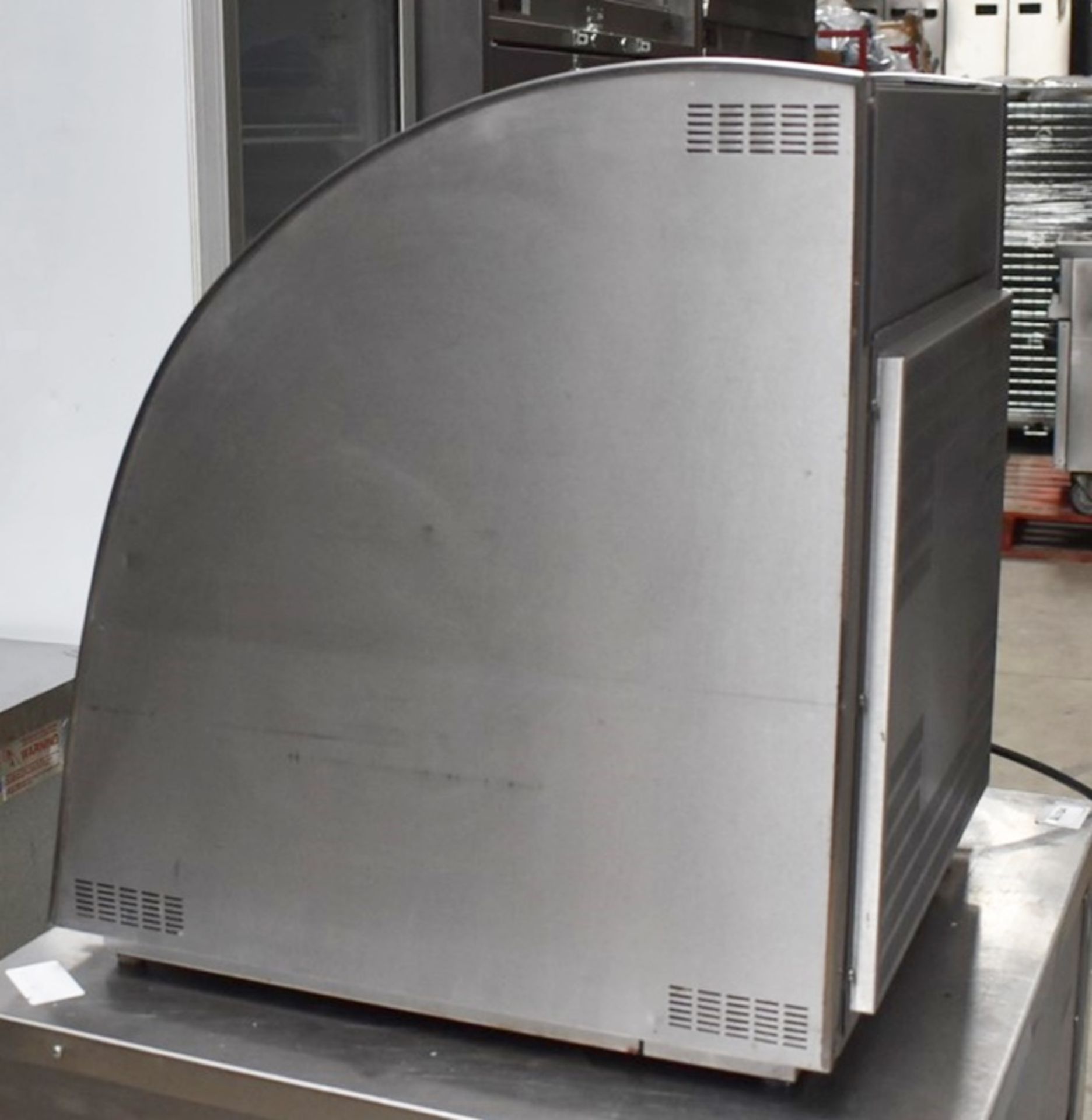 1 x Countertop Oven With Food Warmer Display - Dimensions: H63 x W55 x D56 cms - Recently Removed - Image 11 of 14