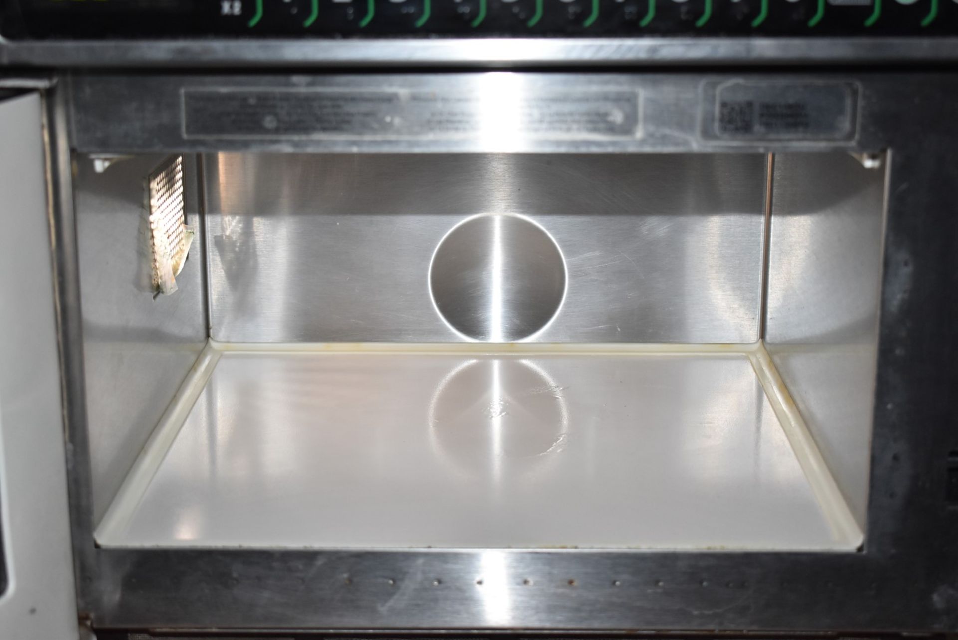 1 x Menumaster Commercial Microwave Oven - Model DEC14E2U - 1.4kW, 13A, 17Ltr - Recently Removed - Image 5 of 14