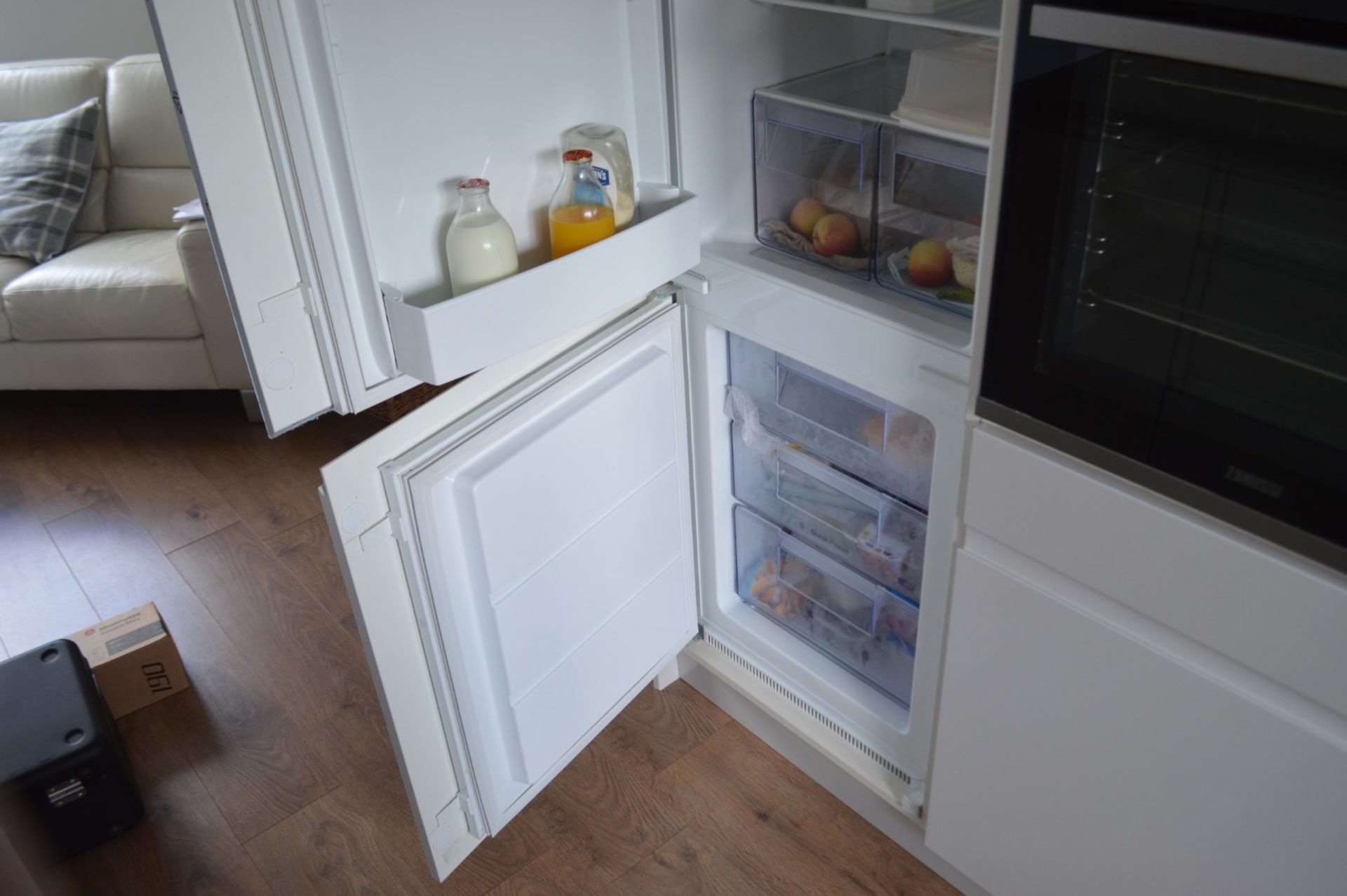 1 x Contemporary Handleless Fitted Kitchen Featuring A White Finish, Laminate Worktops, And - Image 16 of 28