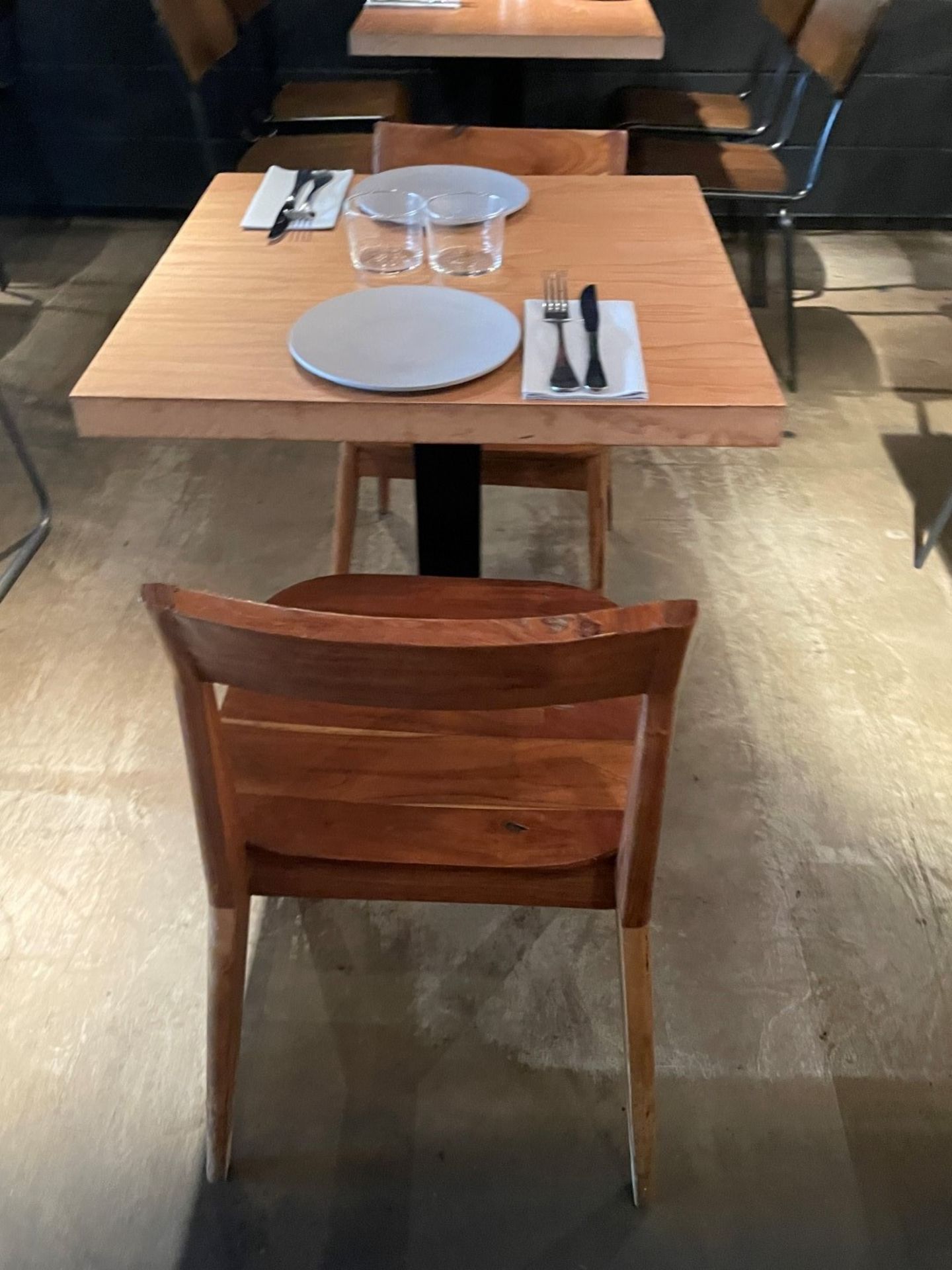 12 x Solid Wood Bistro Bar Dining Chairs - Ref: MAN141 - CL677 - Location: London W1F - Image 5 of 14