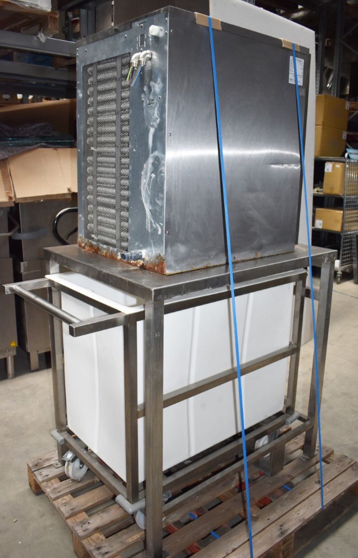 1 x Hoshizaki FM-480AKE Modular Ice Flaker With Transport Ice Bin - 480kg/24hr - 240v - Recently - Image 10 of 17