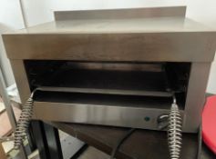 1 x Lincat LGT Salamander Grill With Stainless Steel Finish - 240v Power - CL667 - Location: