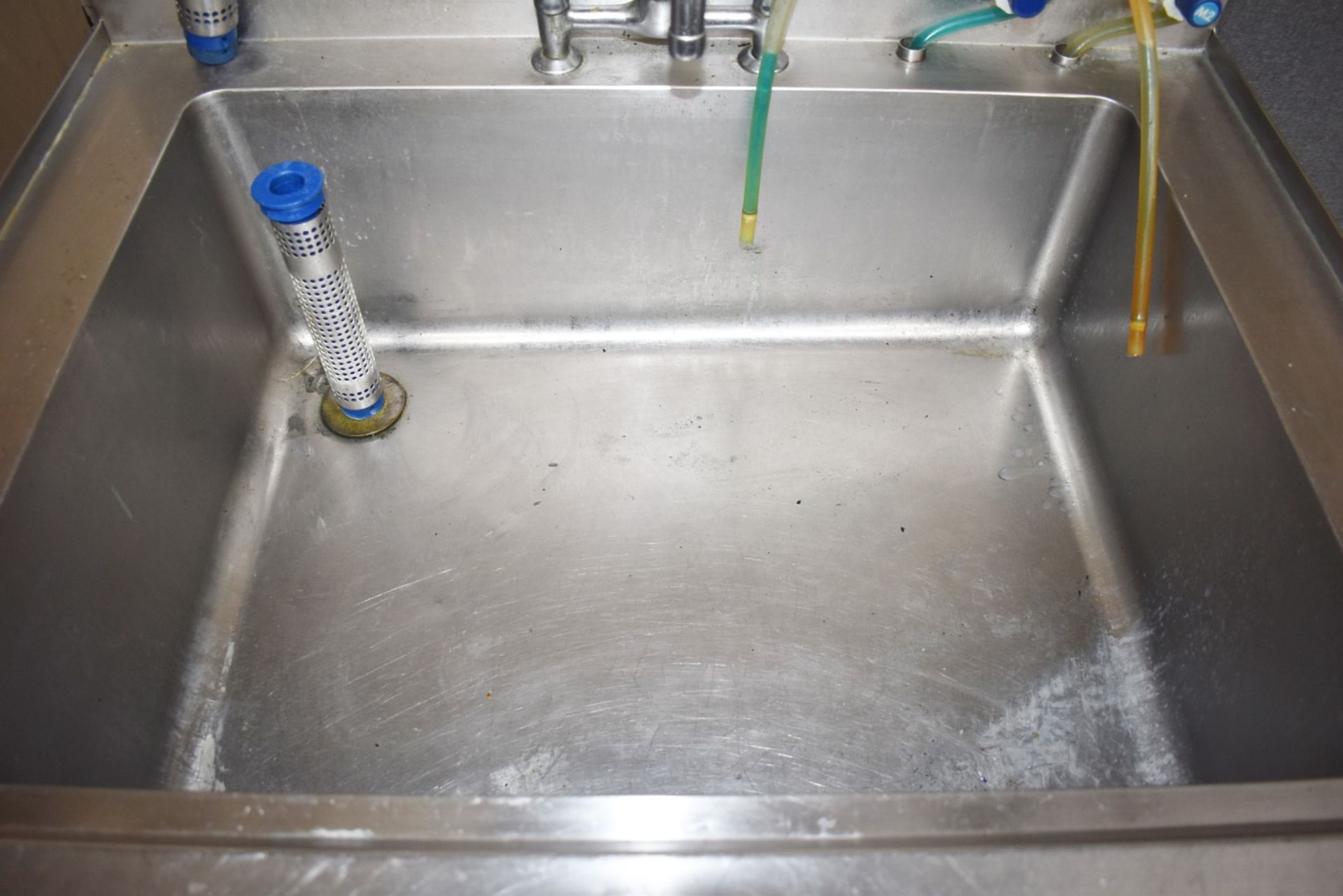 1 x Stainless Steel Commercial Wash Basin With Large Basin, Mixer Tap, Detergent Dispensers and Over - Image 6 of 9