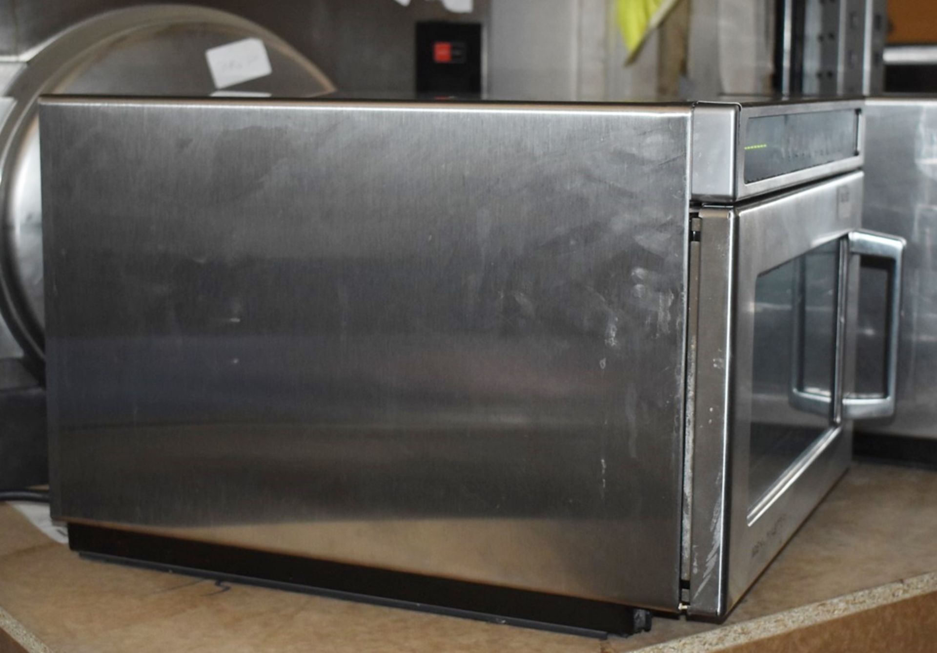 1 x Menumaster Commercial Microwave Oven - Model DEC14E2U - 1.4kW, 13A, 17Ltr - Recently Removed - Image 10 of 14