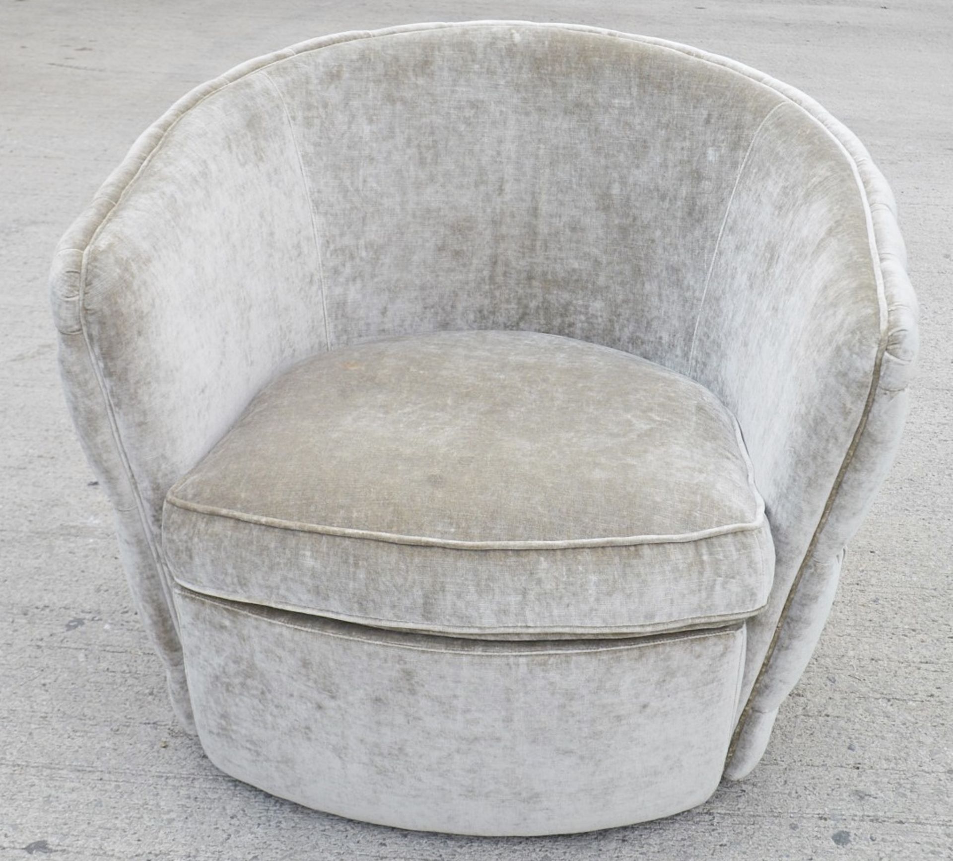 1 x GIORGIO COLLECTION 'LIFETIME' Luxury Upholstered Swivel Armchair - Original RRP £2,196.00 - Image 7 of 13