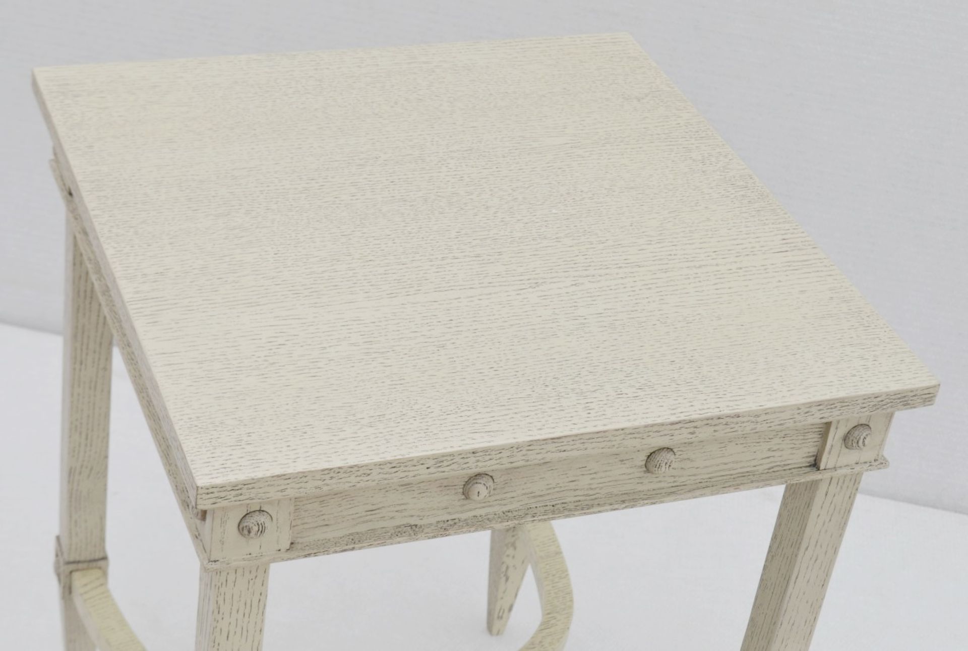 1 x JUSTIN VAN BREDA 'Thomas' Designer Georgian-inspired Table In Limed Grey Oak - RRP £1,320 - Image 4 of 6