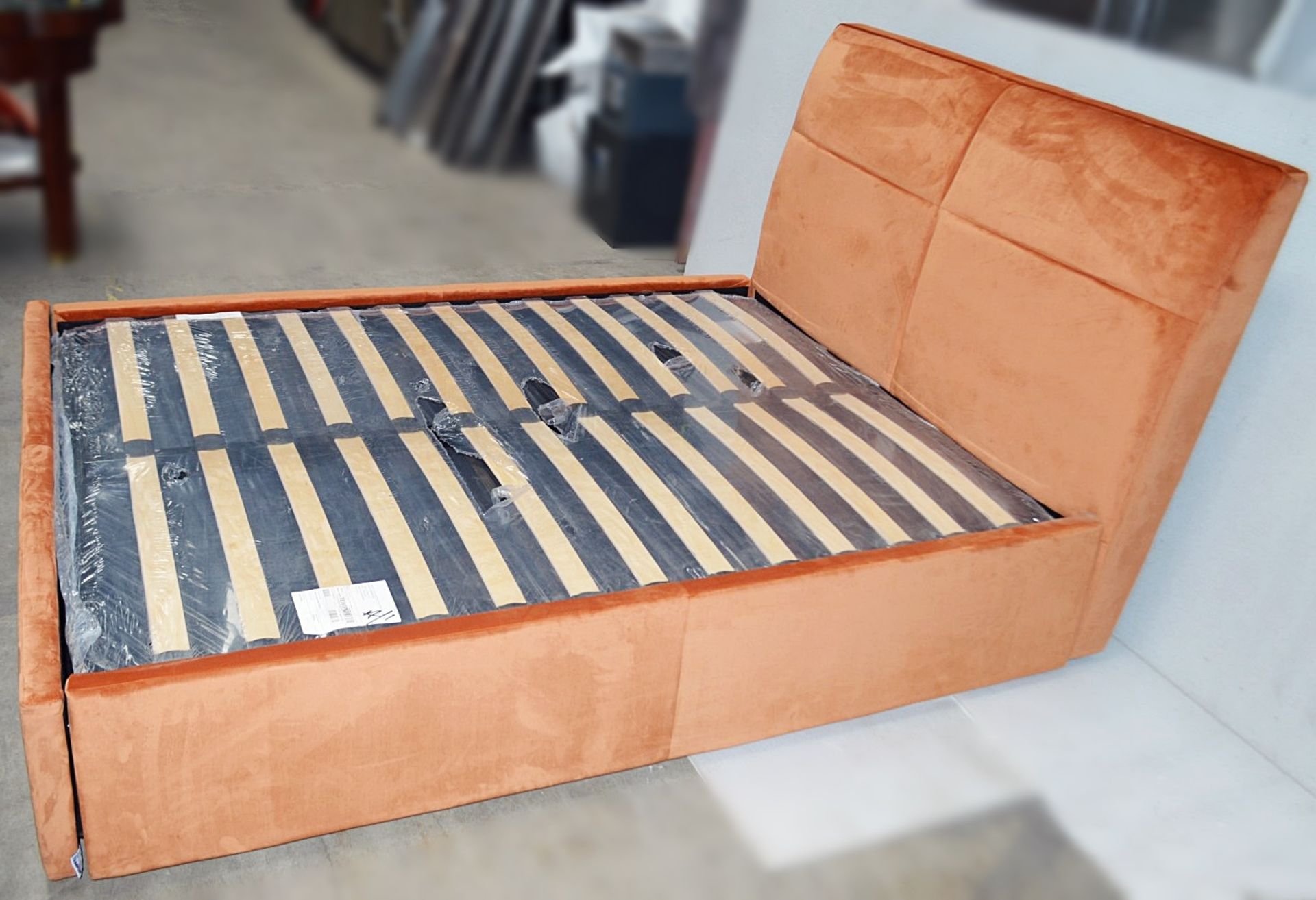 1 x TEMPUR Grafton Ottoman Double Bed Frame Upholstered In An Orange Velvet - 135x190cm - RRP £1,149 - Image 3 of 11